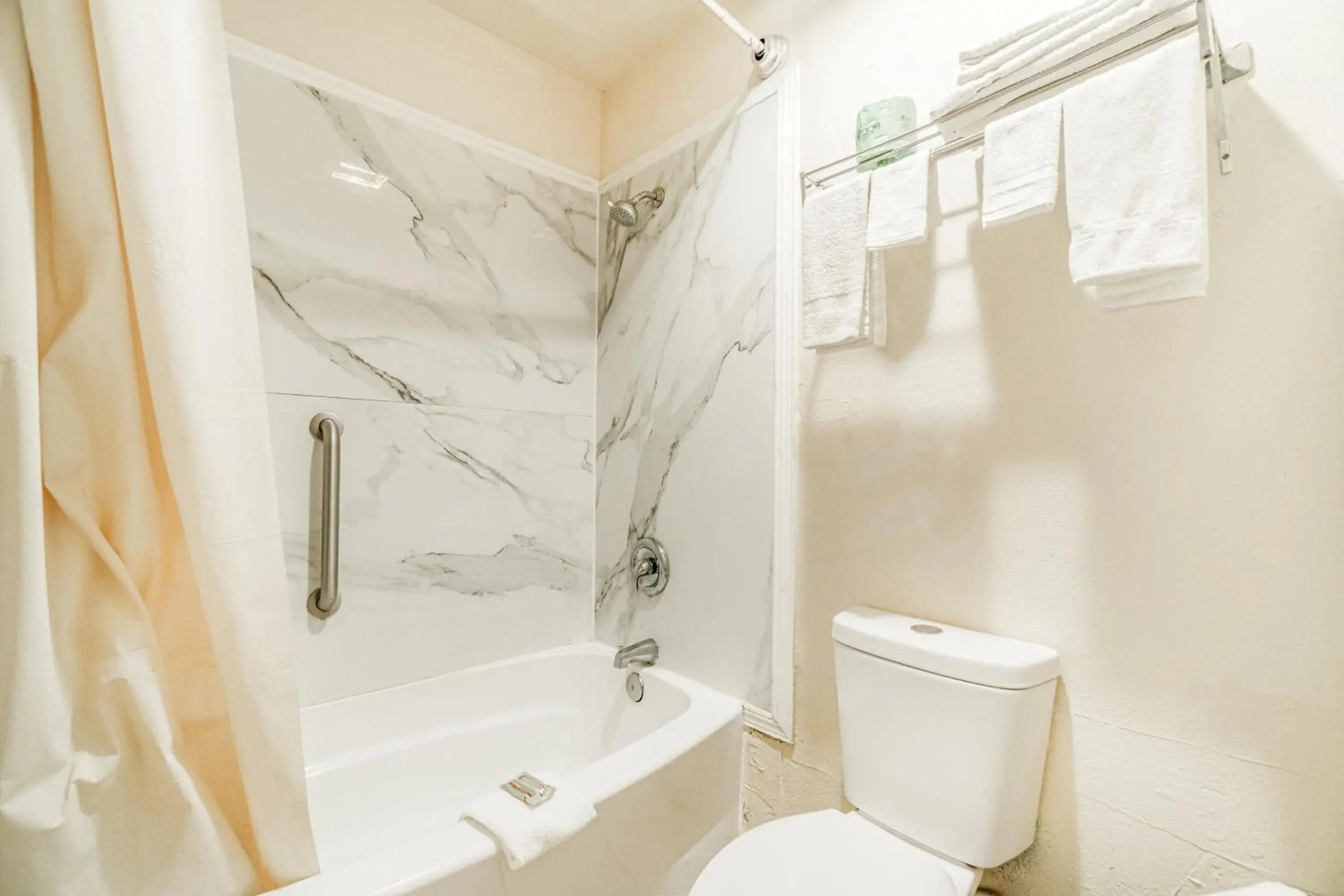 Bathroom in Executive Inn Port Lavaca by OYO Bathroom in Executive Inn Port Lavaca by OYO