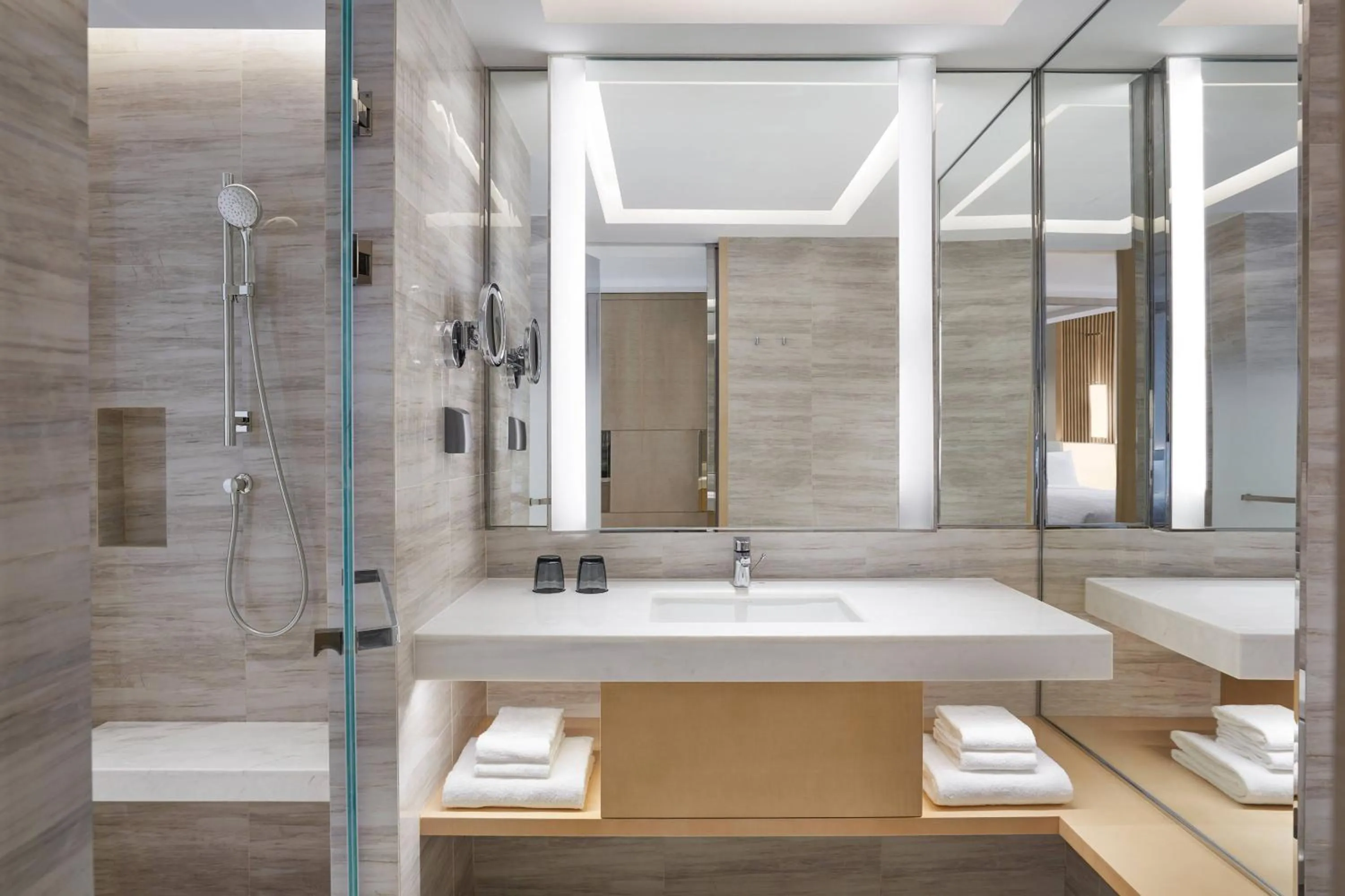 Bathroom in Courtyard by Marriott Shanghai Songjiang