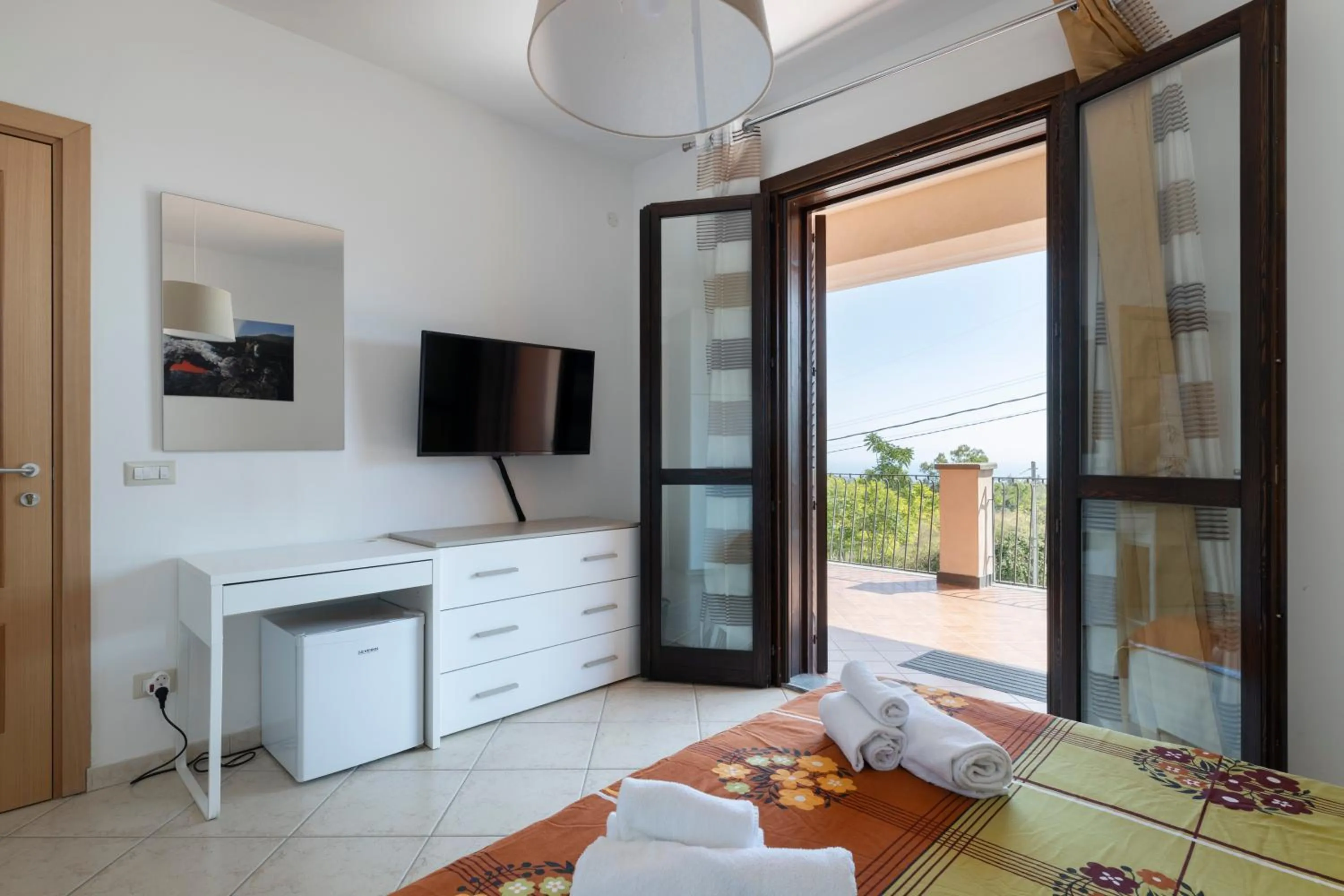 Bedroom in Villa Vulcano, tra l'Etna e il mare