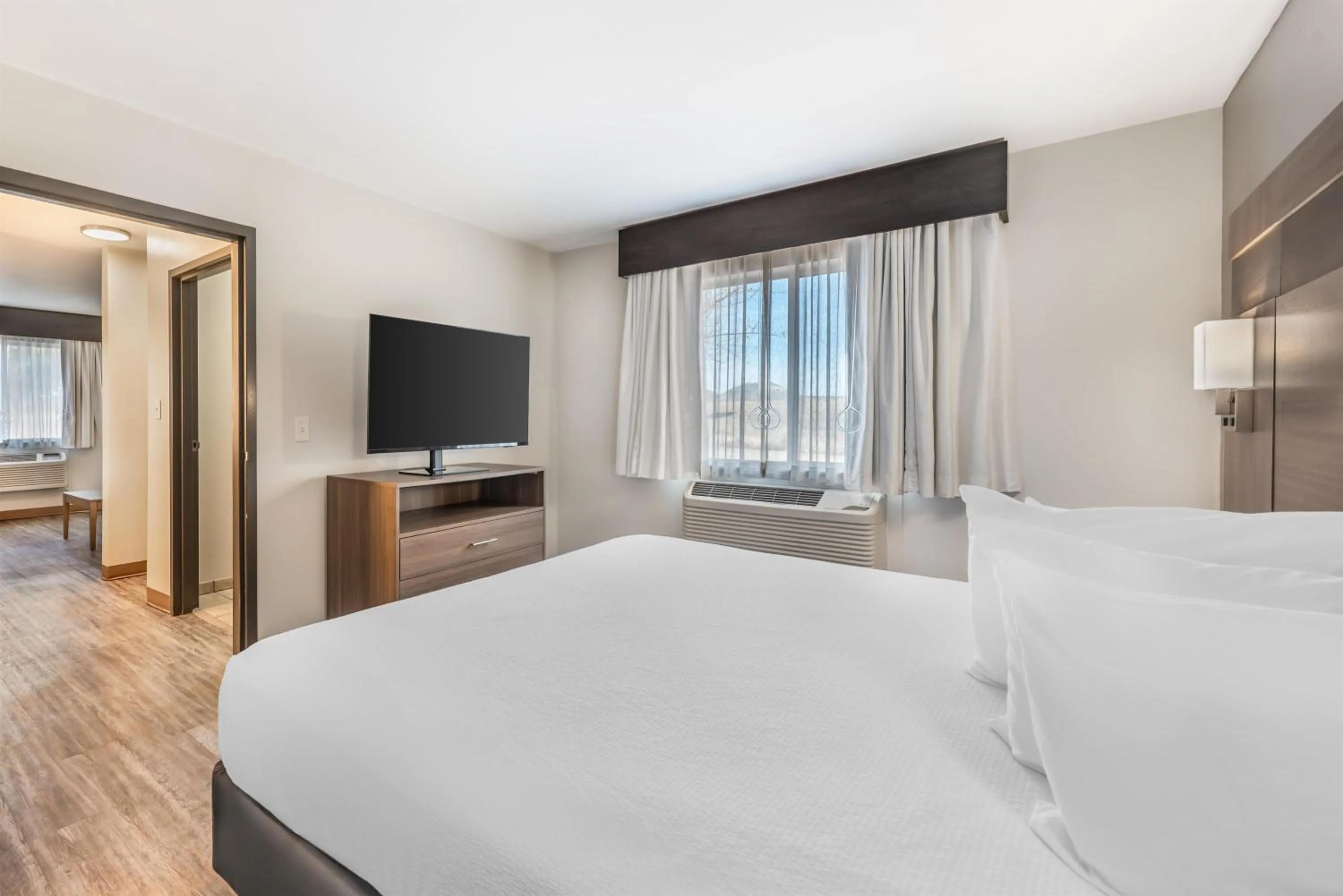 Photo of the whole room, Bed in Best Western Dos Rios