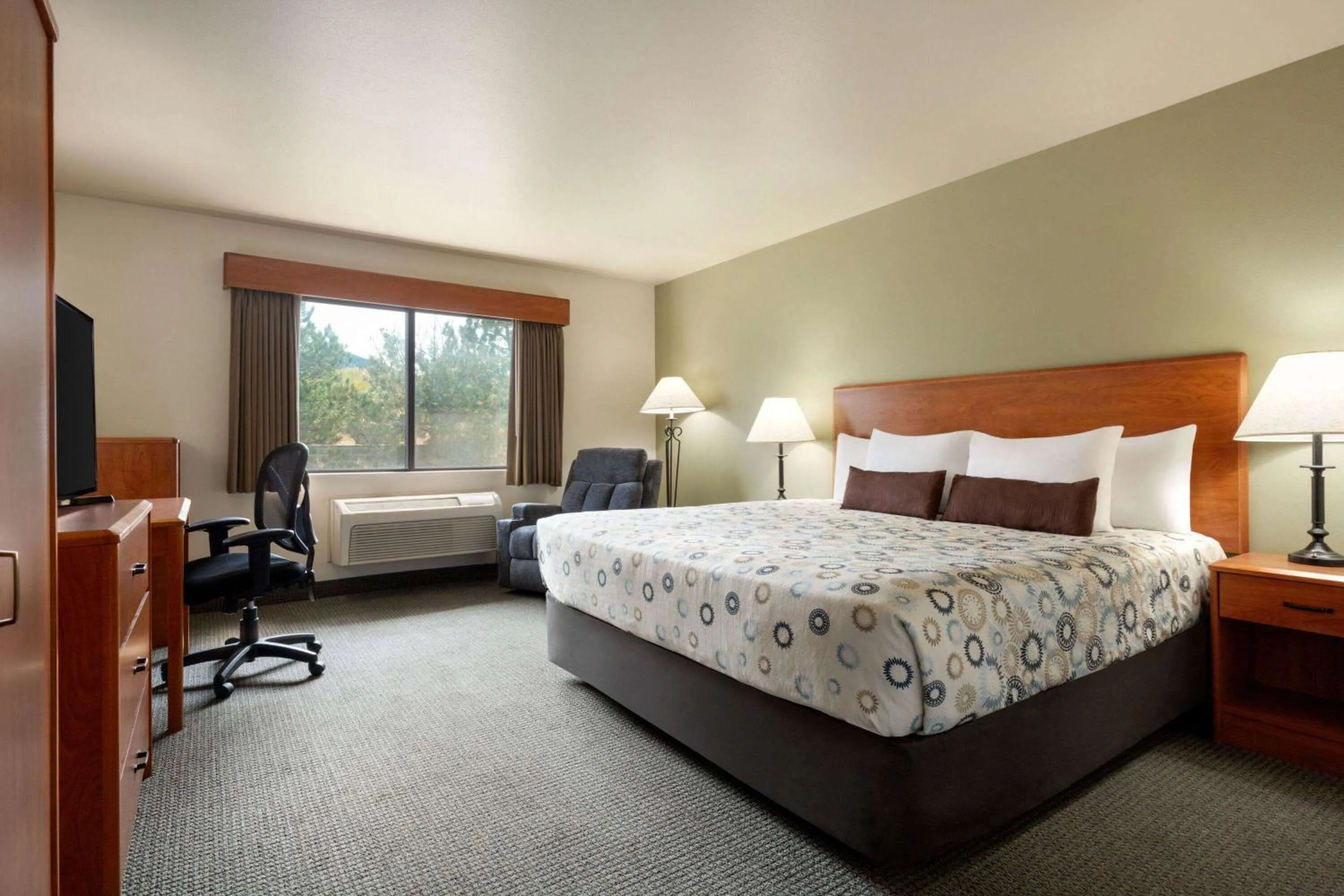 Photo of the whole room, Bed in AmericInn by Wyndham Havre