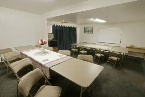 Business facilities in Menifee Inn