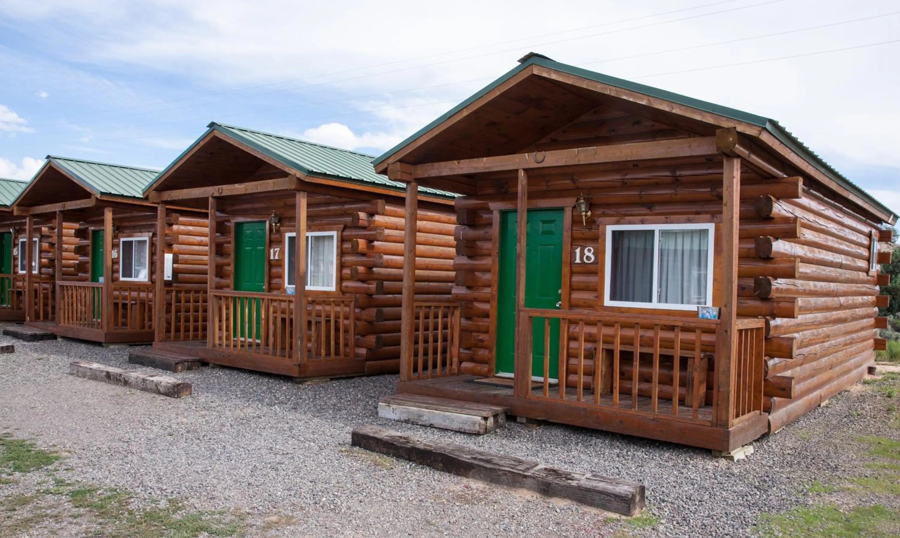 Property building in Bryce Gateway inn Cabins