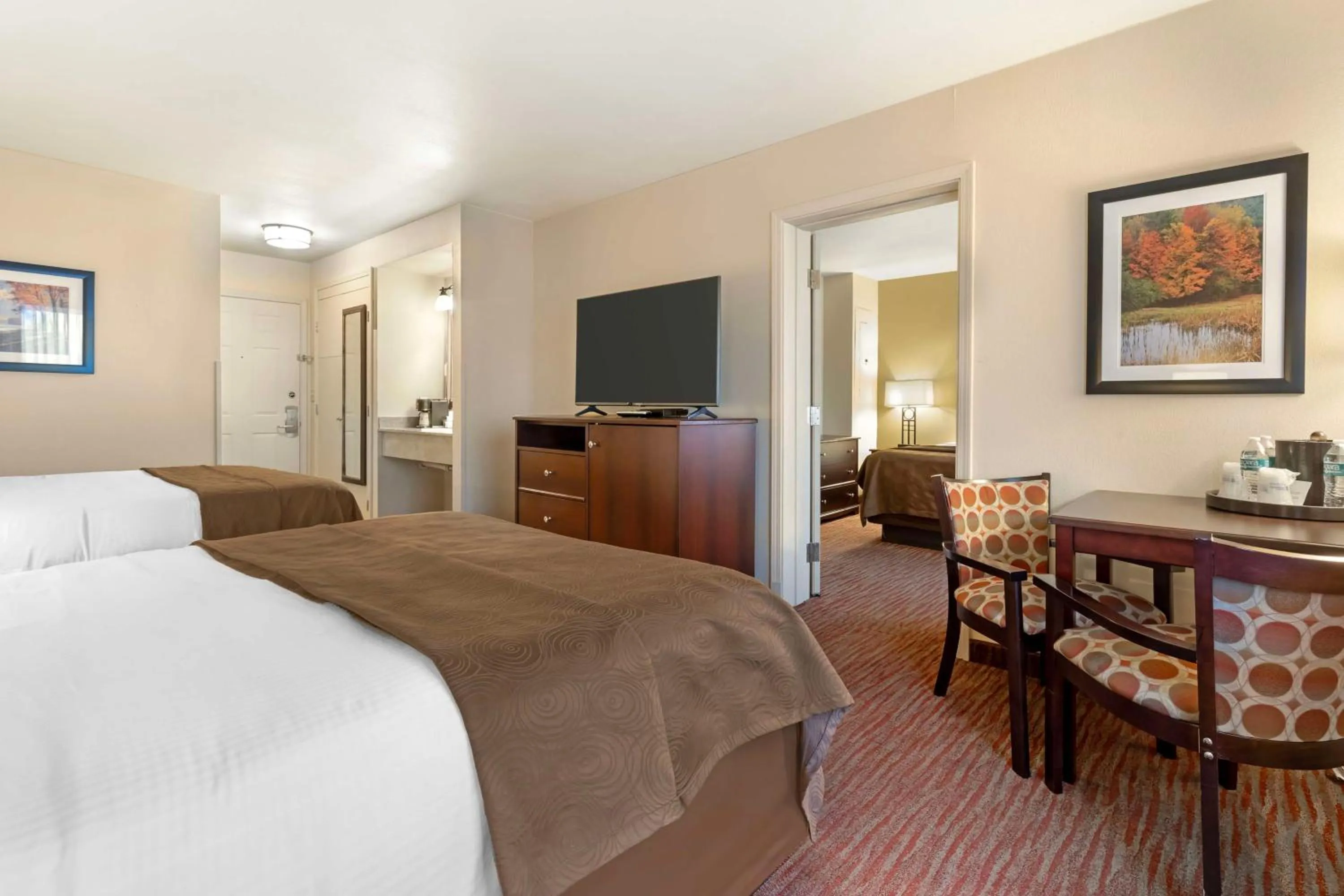 Bedroom, Bed in Best Western Plus Concord Inn