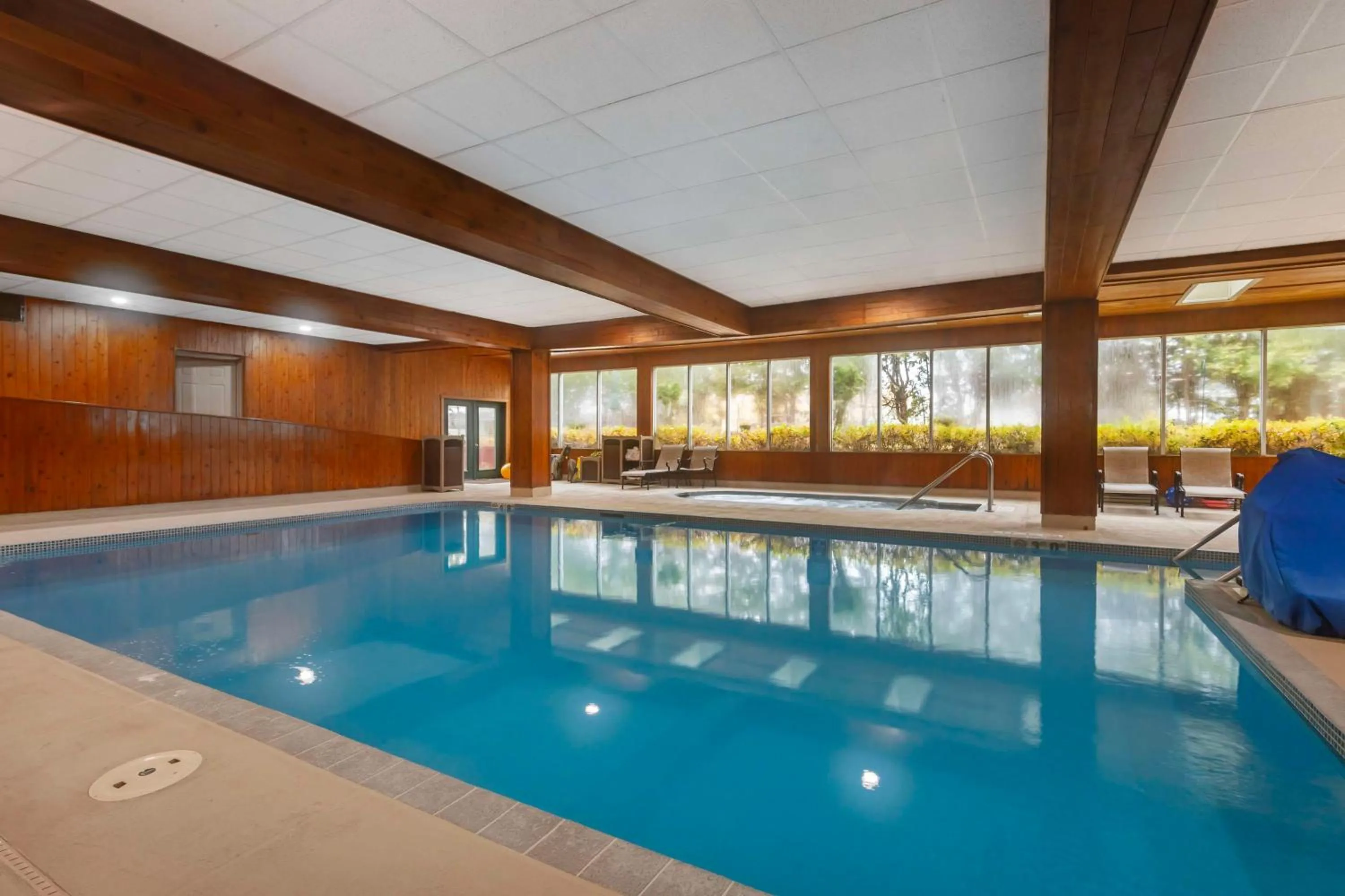 Pool view in Best Western Plus Concord Inn