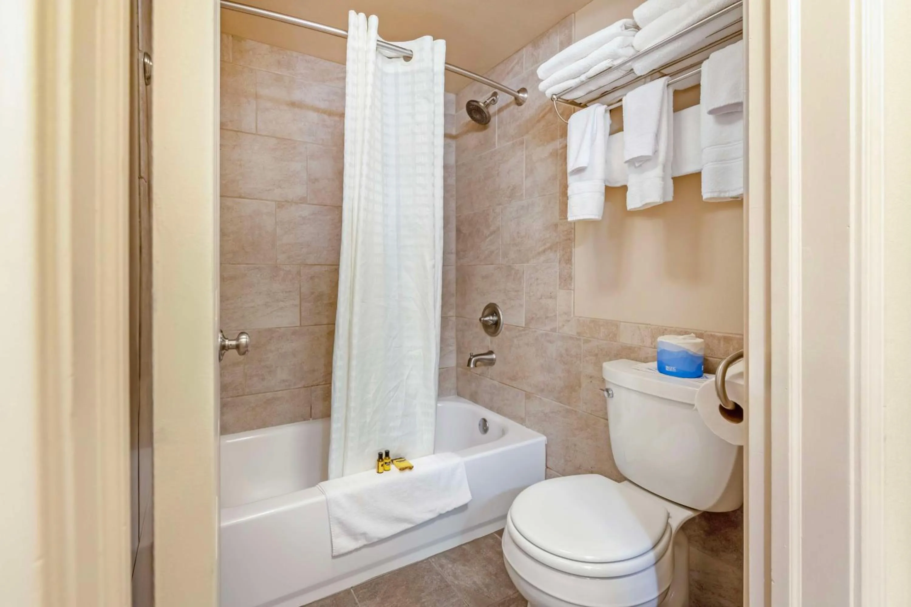 Bathroom in Best Western Plus Concord Inn