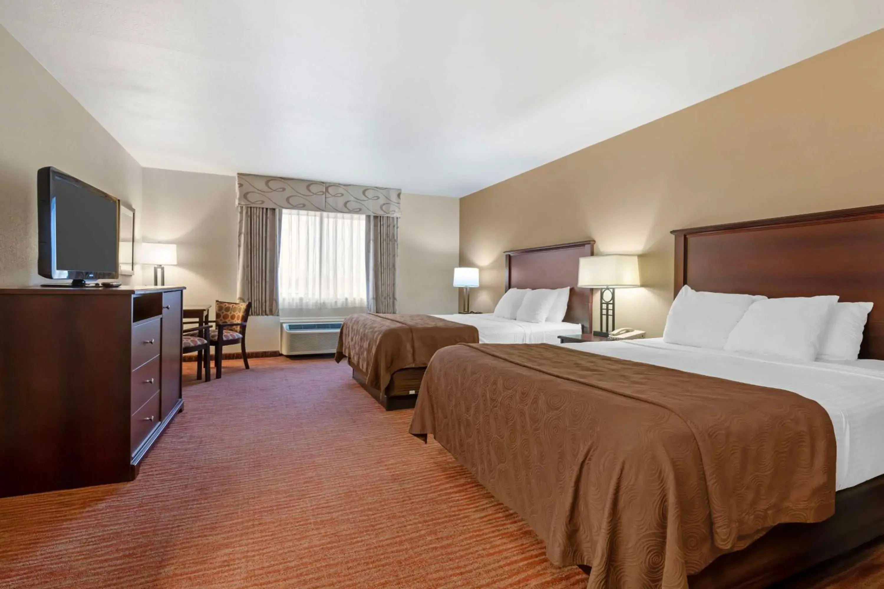 Bedroom, Bed in Best Western Plus Concord Inn Bedroom, Bed in Best Western Plus Concord Inn