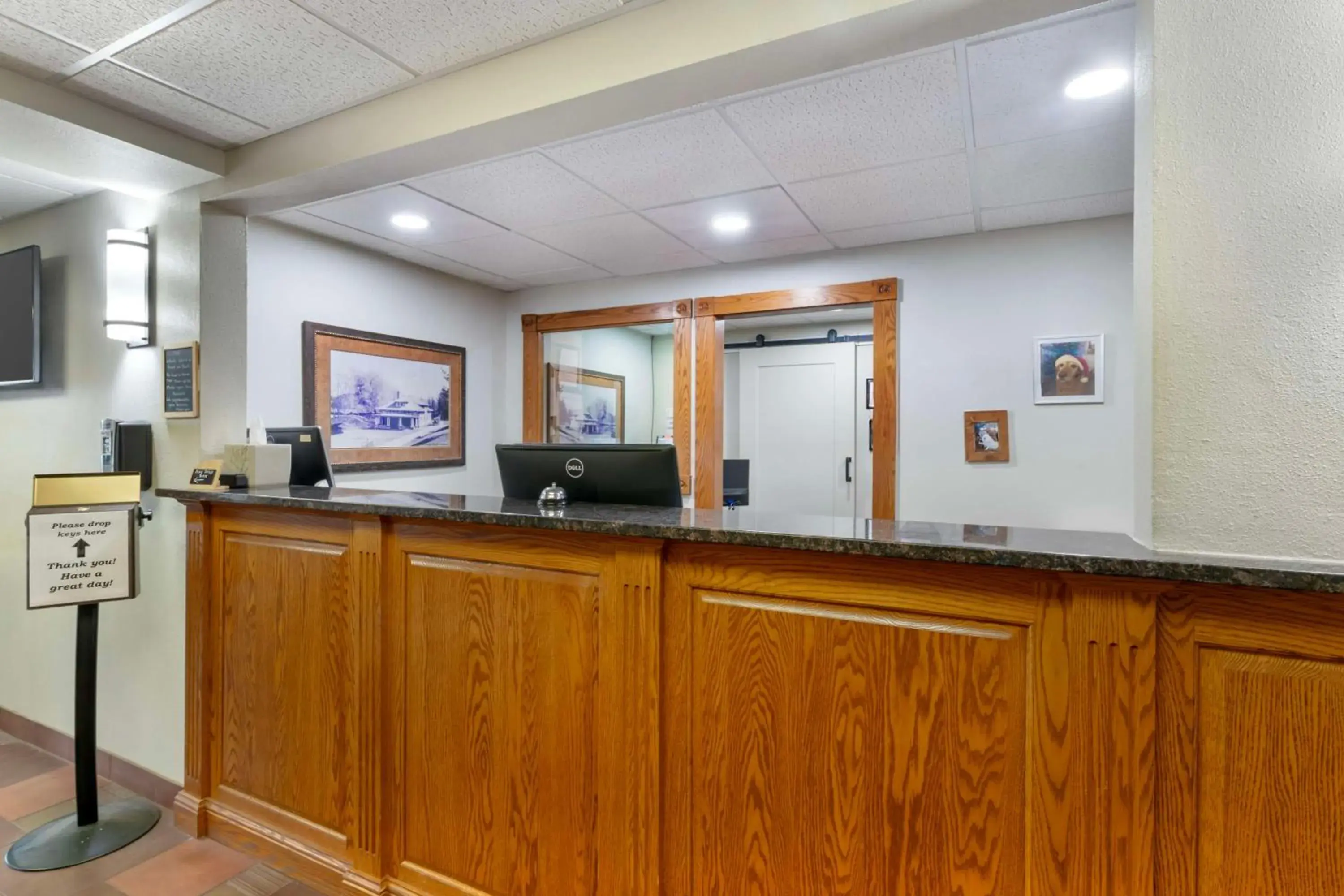 Lobby or reception in Best Western Plus Concord Inn Lobby or reception in Best Western Plus Concord Inn