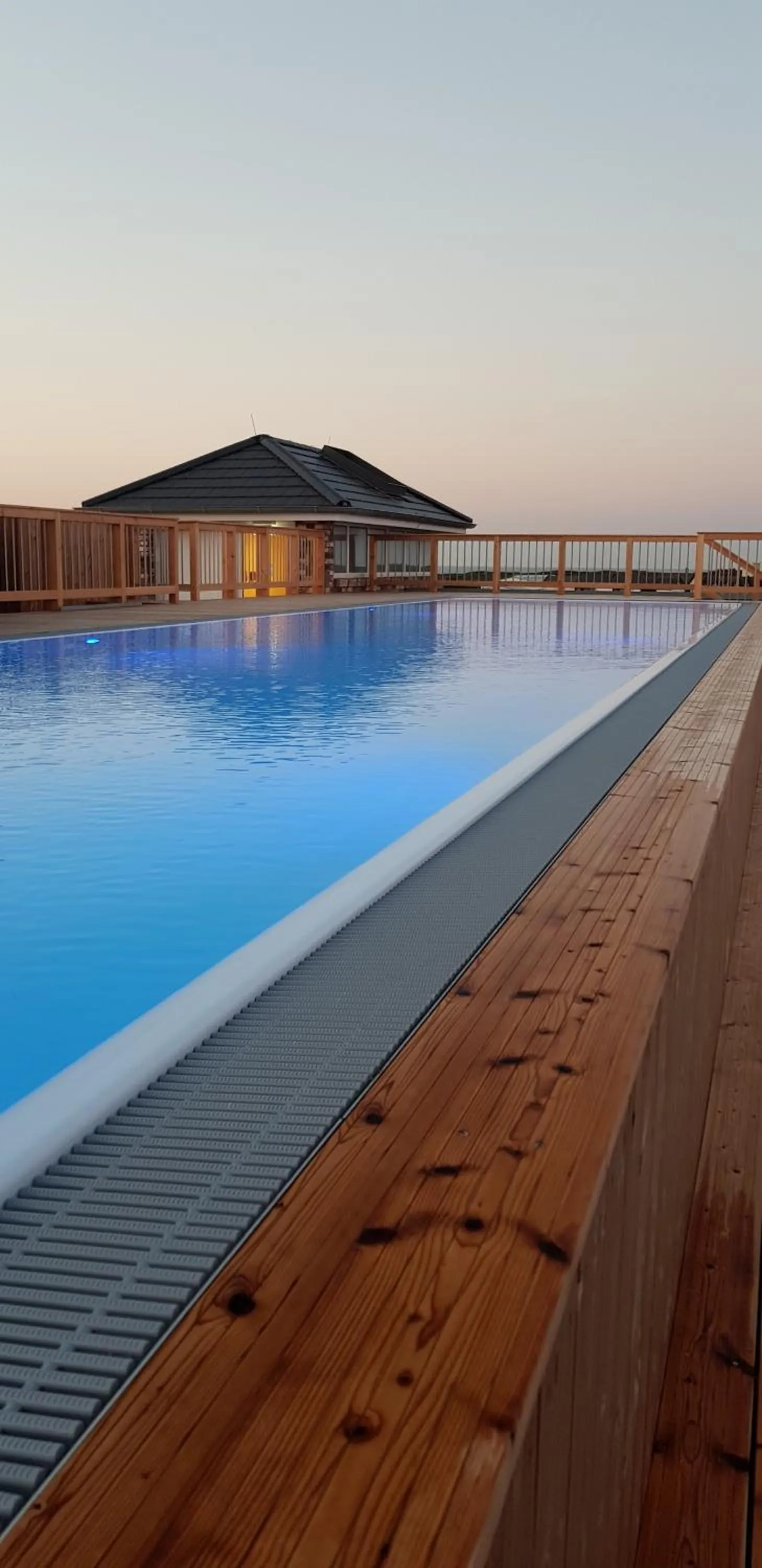 Swimming pool in Die Sandburg