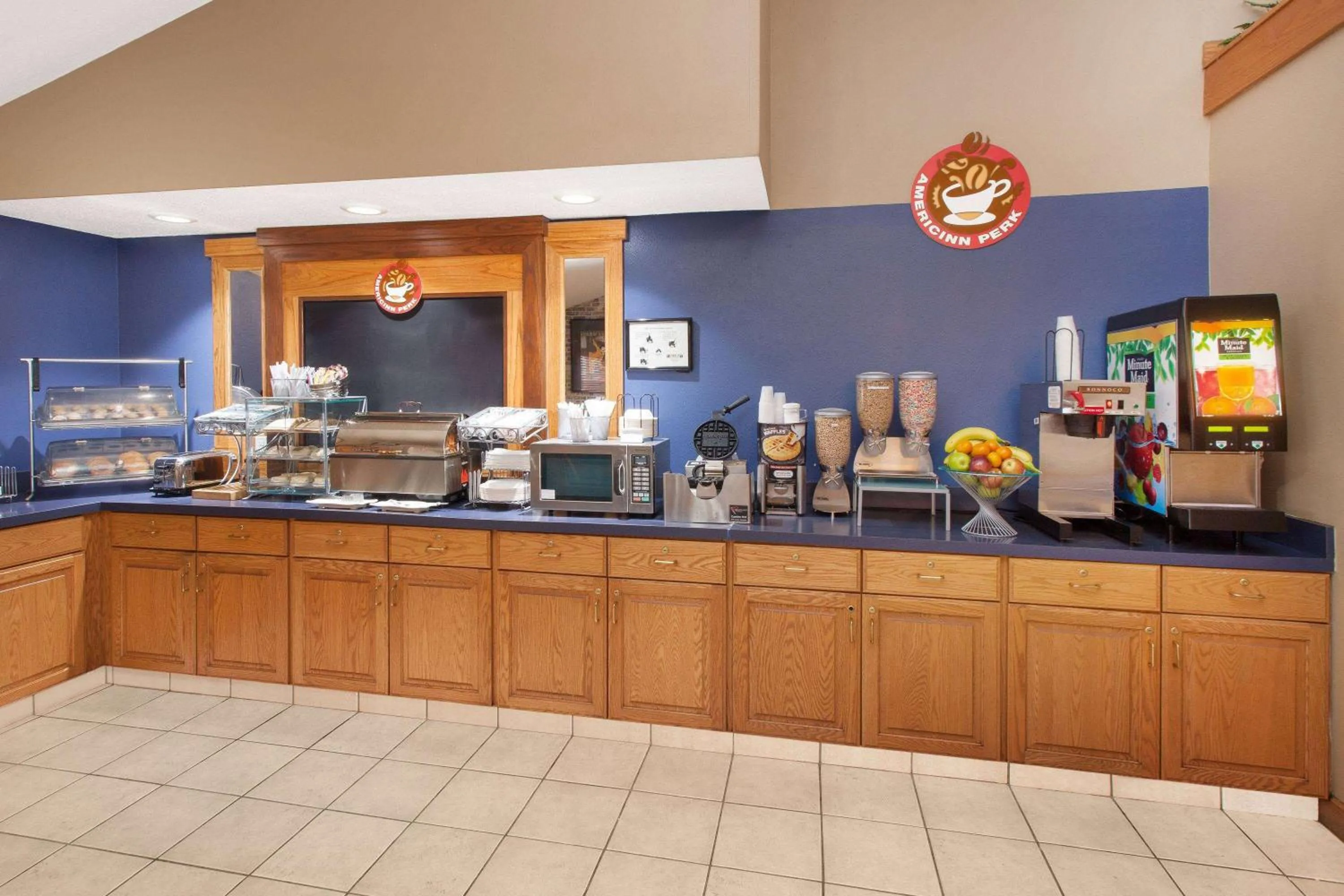 Breakfast in AmericInn by Wyndham Webster City