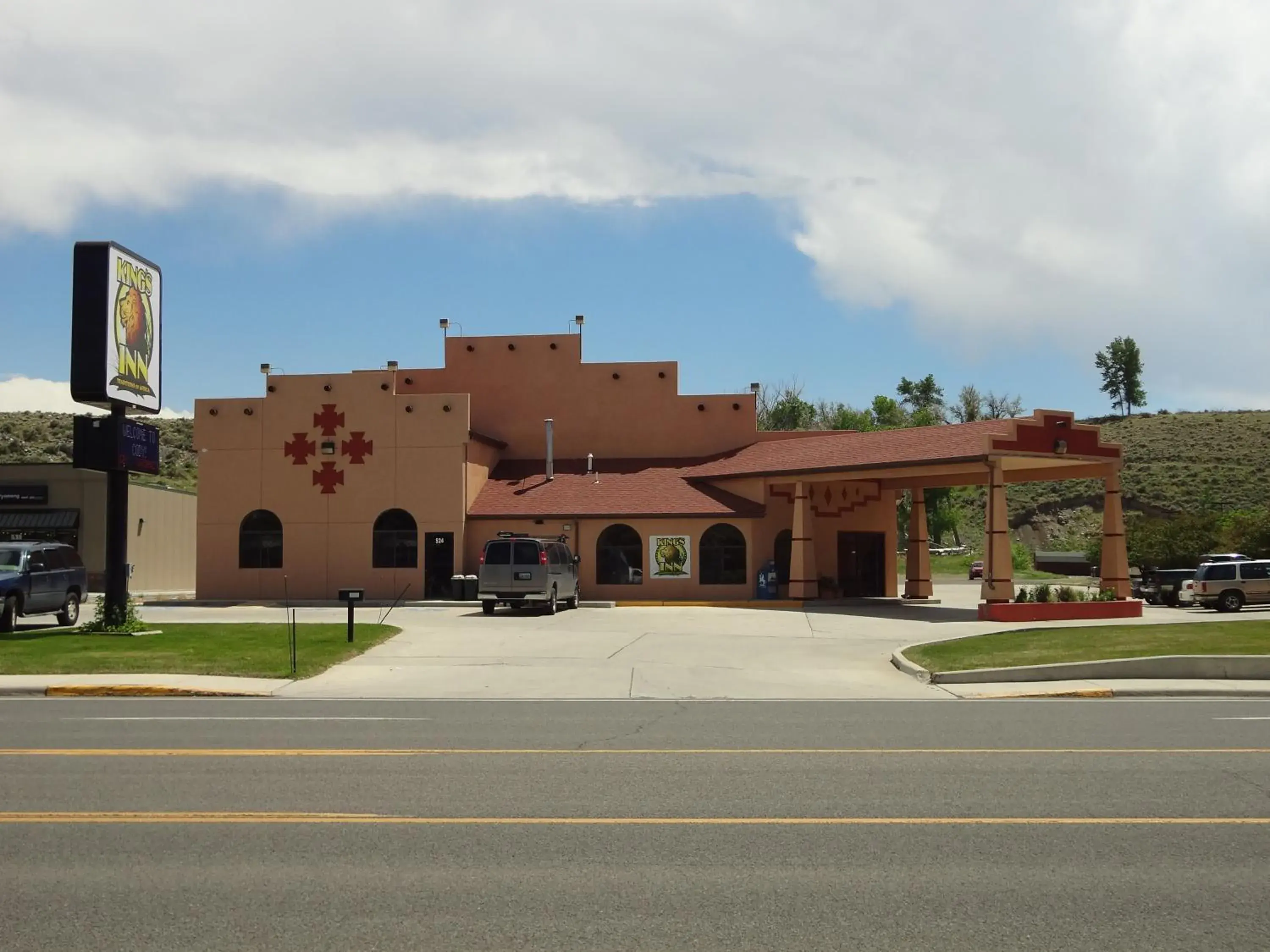 Property building in Kings Inn Cody Property building in Kings Inn Cody