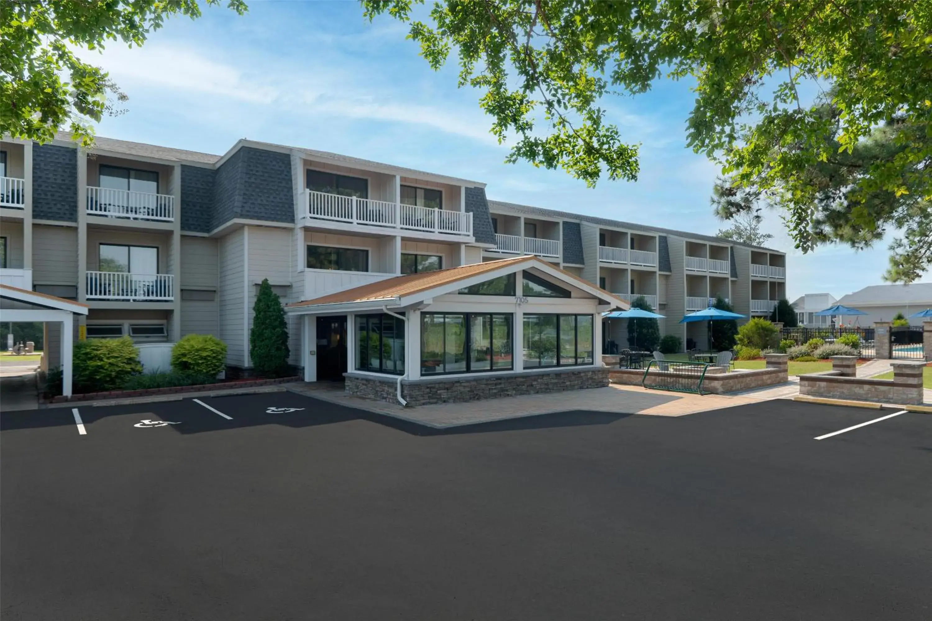 Property building in Spark by Hilton Chincoteague Island Property building in Spark by Hilton Chincoteague Island