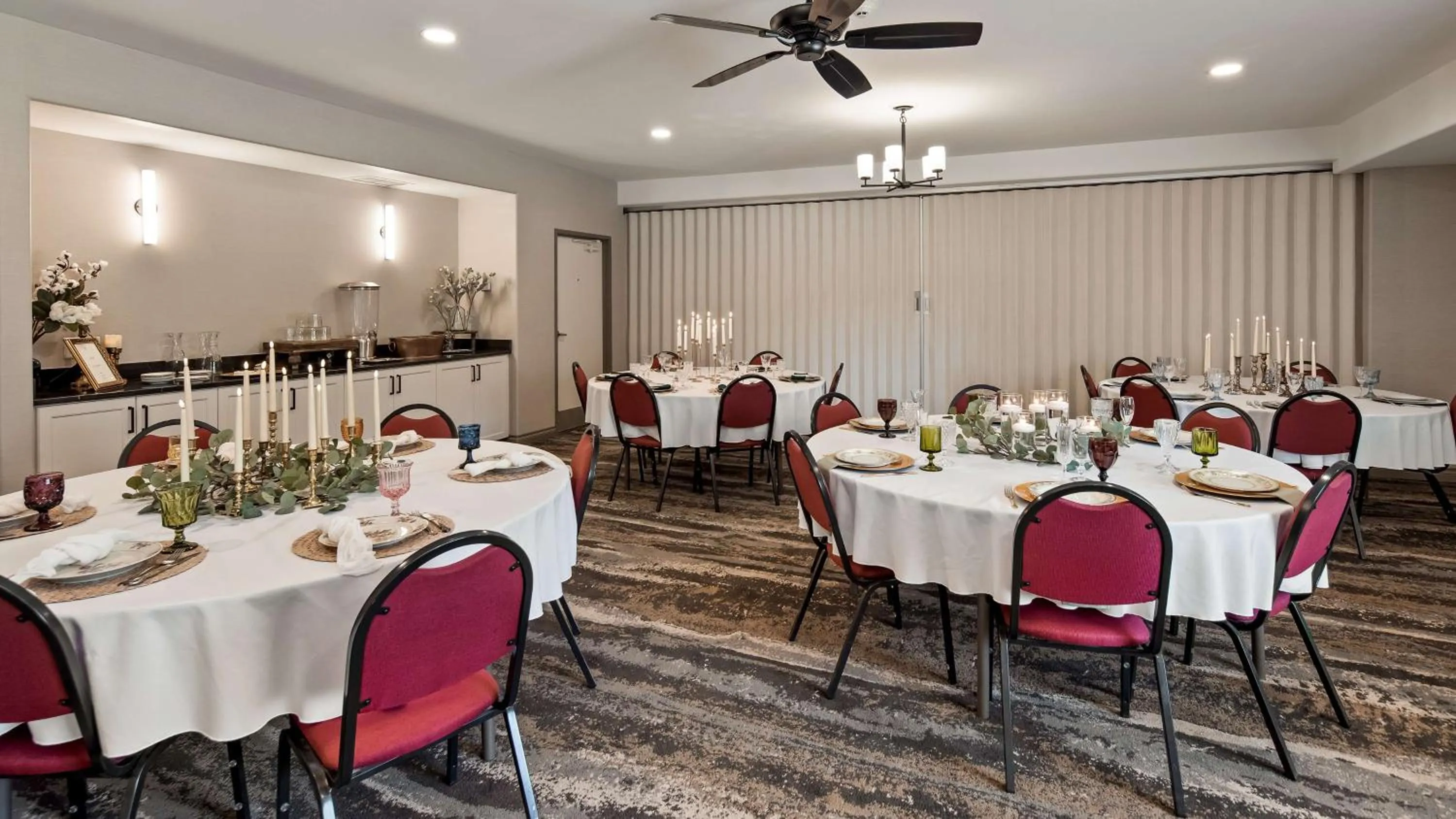 wedding in Best Western Vista Inn