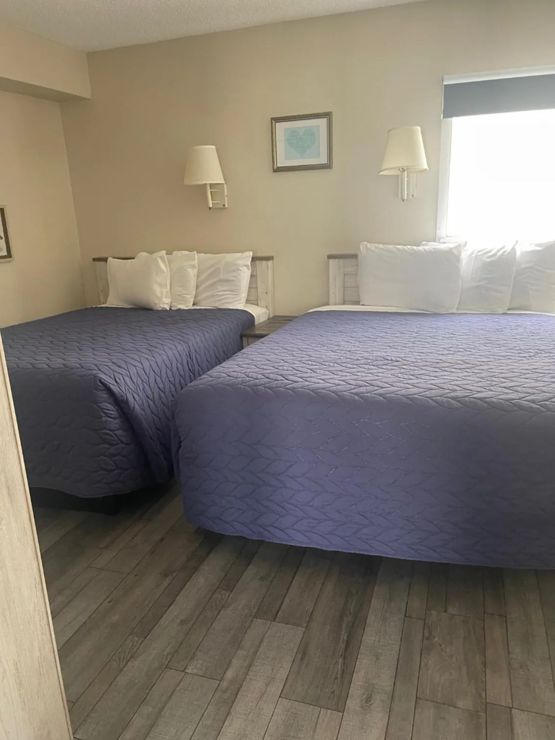 Bedroom, Bed in Acacia Beachfront Resort