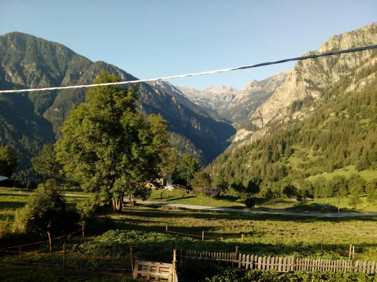 Quiet street view in Agri-b&b Lou Col