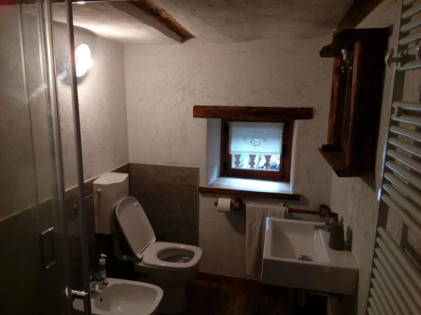 Bathroom in Agri-b&b Lou Col