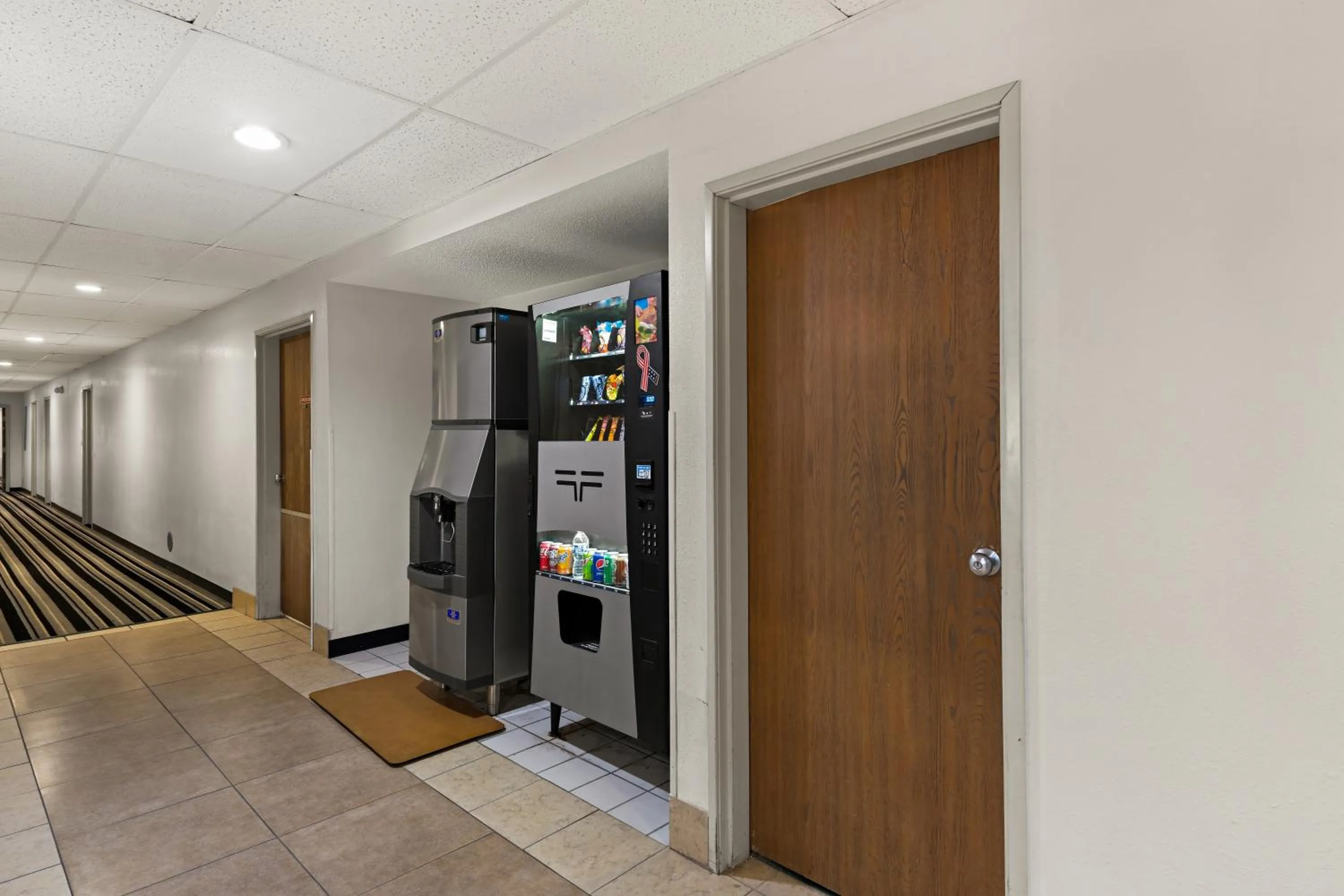 vending machine in Red Lion Inn &amp; Suites Gretna - Omaha SW