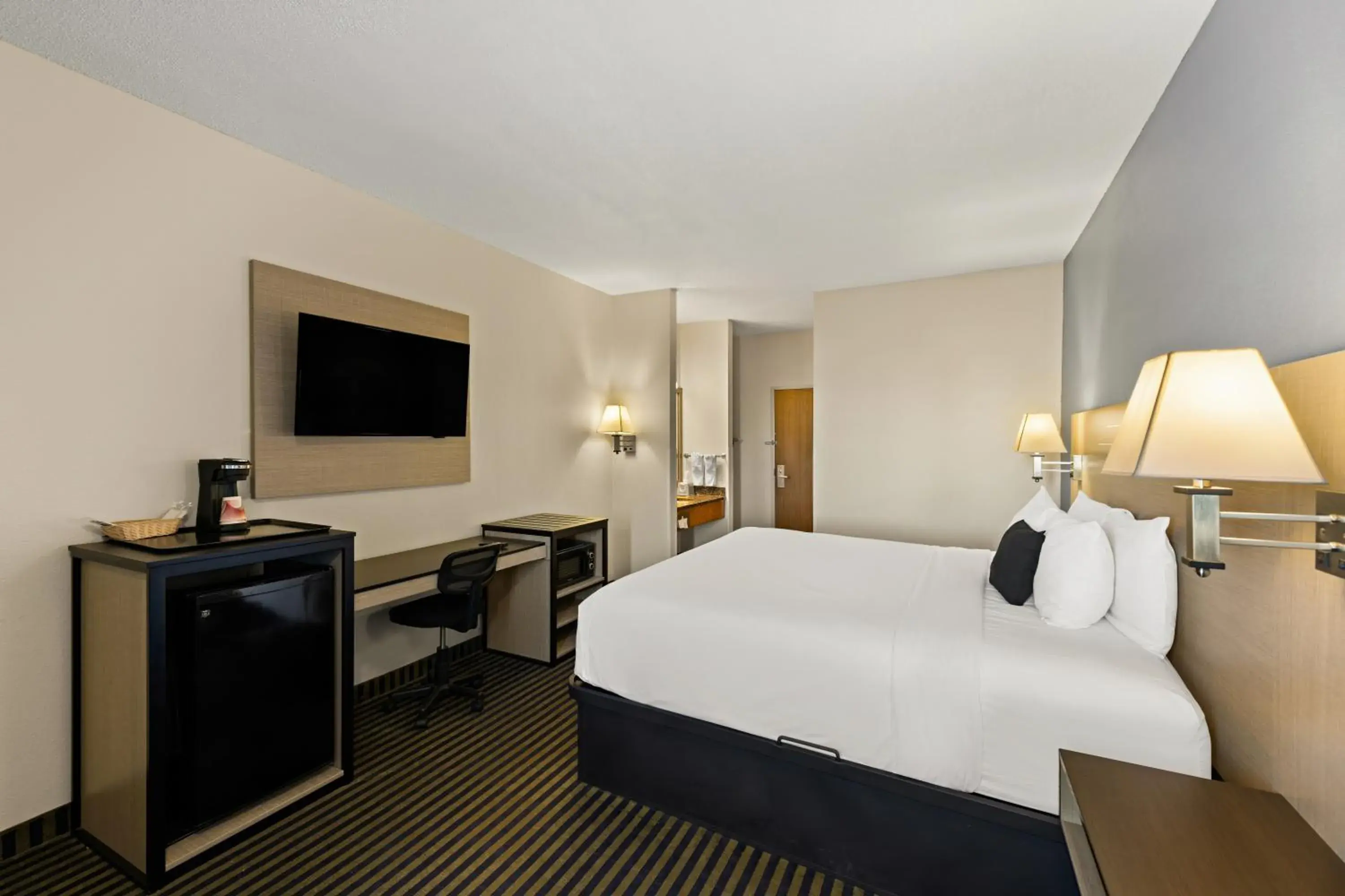 Bed in Red Lion Inn & Suites Gretna - Omaha SW Bed in Red Lion Inn & Suites Gretna - Omaha SW