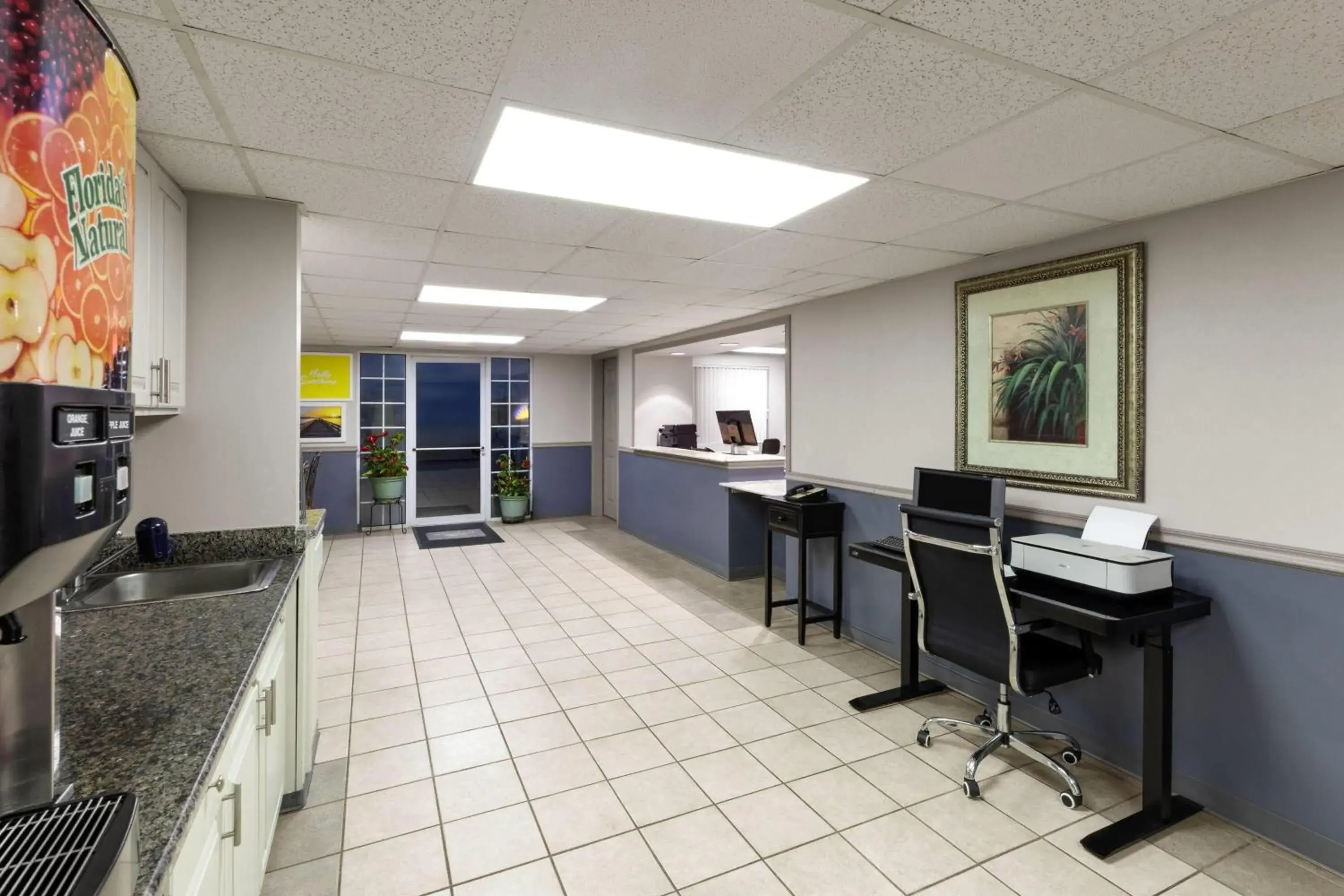 Lobby or reception in Days Inn by Wyndham Mountain Home Lobby or reception in Days Inn by Wyndham Mountain Home