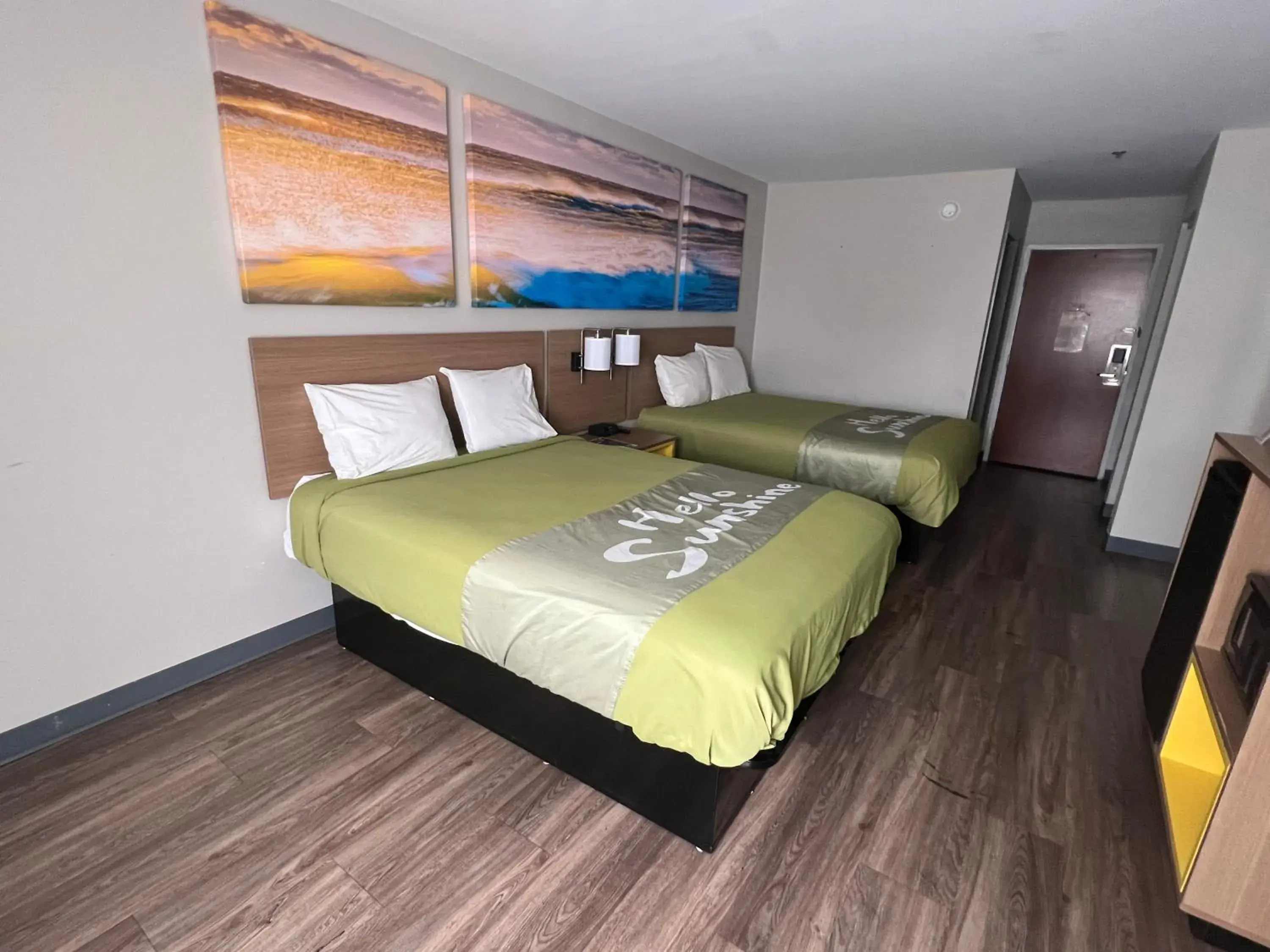 Queen Room with Two Queen Beds - Non-Smoking in Days Inn by Wyndham Louisburg Queen Room with Two Queen Beds - Non-Smoking in Days Inn by Wyndham Louisburg