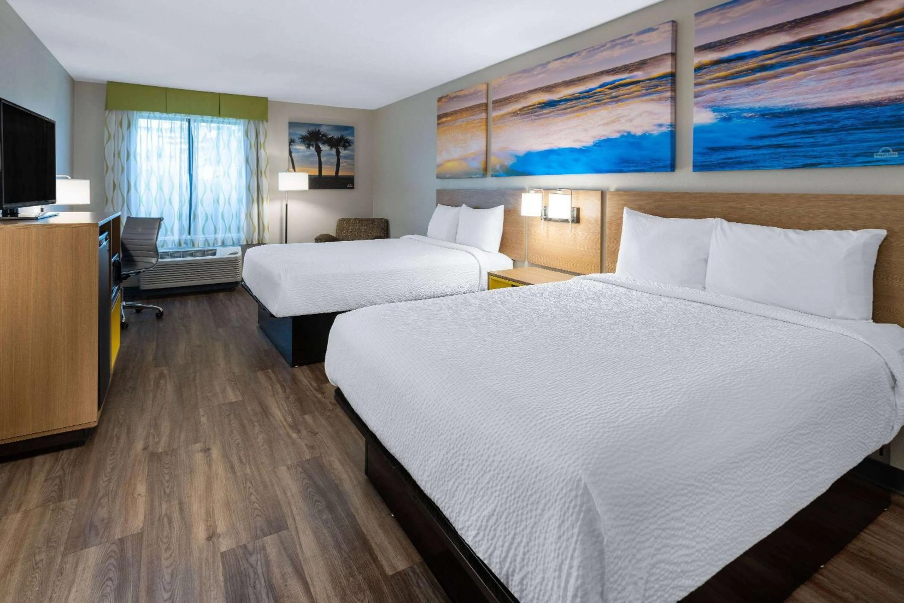 Photo of the whole room in Days Inn by Wyndham Louisburg