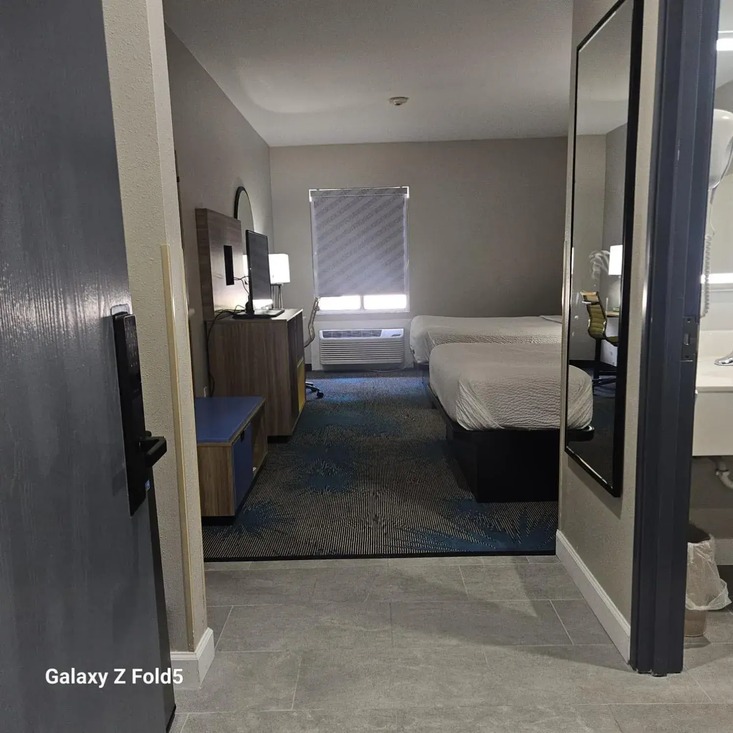 View (from property/room), Bed in Days Inn by Wyndham Jefferson City View (from property/room), Bed in Days Inn by Wyndham Jefferson City