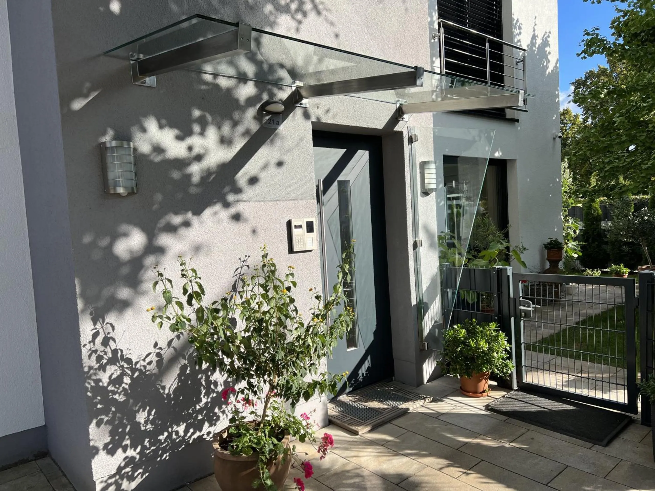 Property building in Guetsel-Lodge - Δ