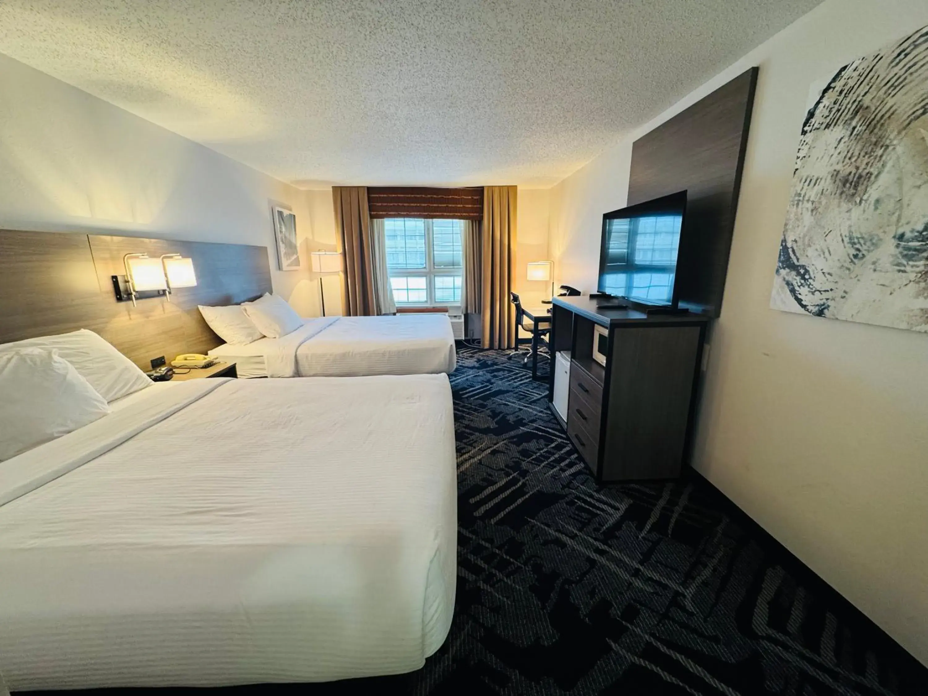 Bed in Best Western Sault Ste. Marie Bed in Best Western Sault Ste. Marie