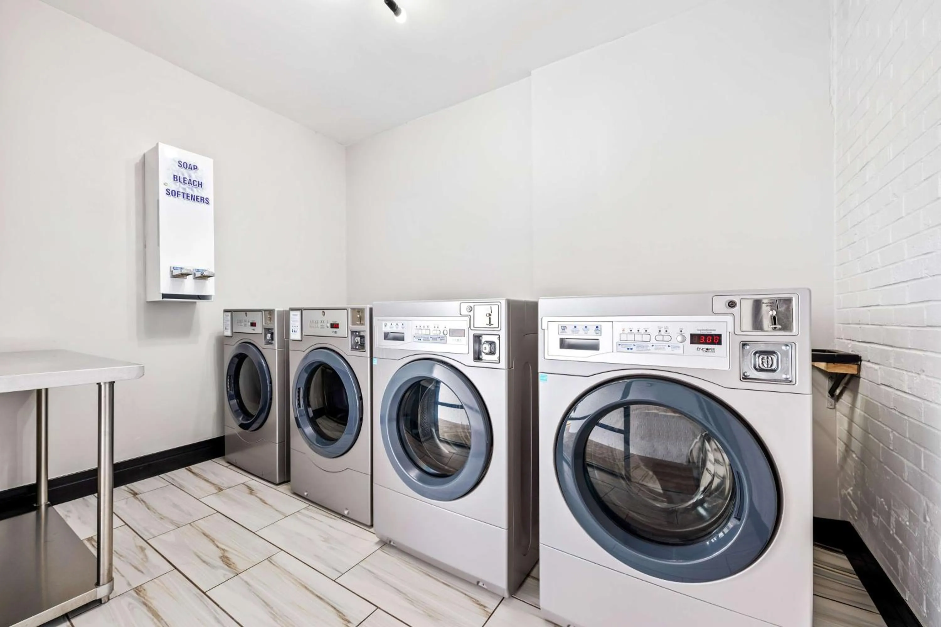 laundry in SureStay by Best Western Huntsville University Area