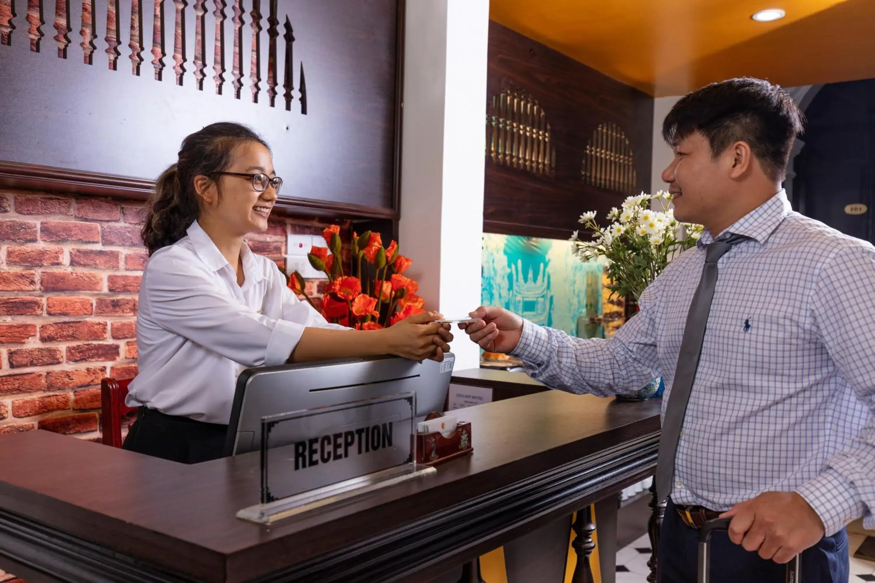 Lobby or reception in Hanoi Center Silk Lullaby Hotel and Travel Lobby or reception in Hanoi Center Silk Lullaby Hotel and Travel