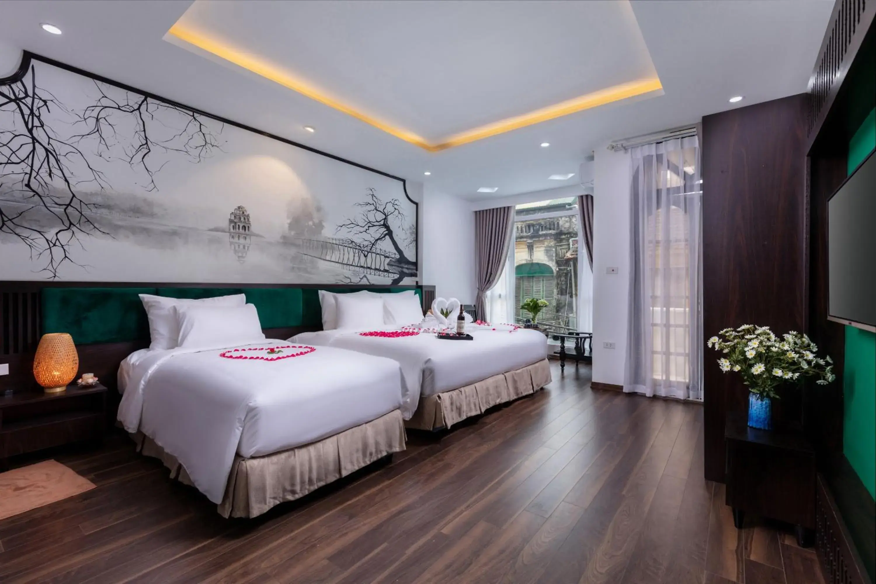 Continental breakfast, Bed in Hanoi Center Silk Lullaby Hotel and Travel Continental breakfast, Bed in Hanoi Center Silk Lullaby Hotel and Travel