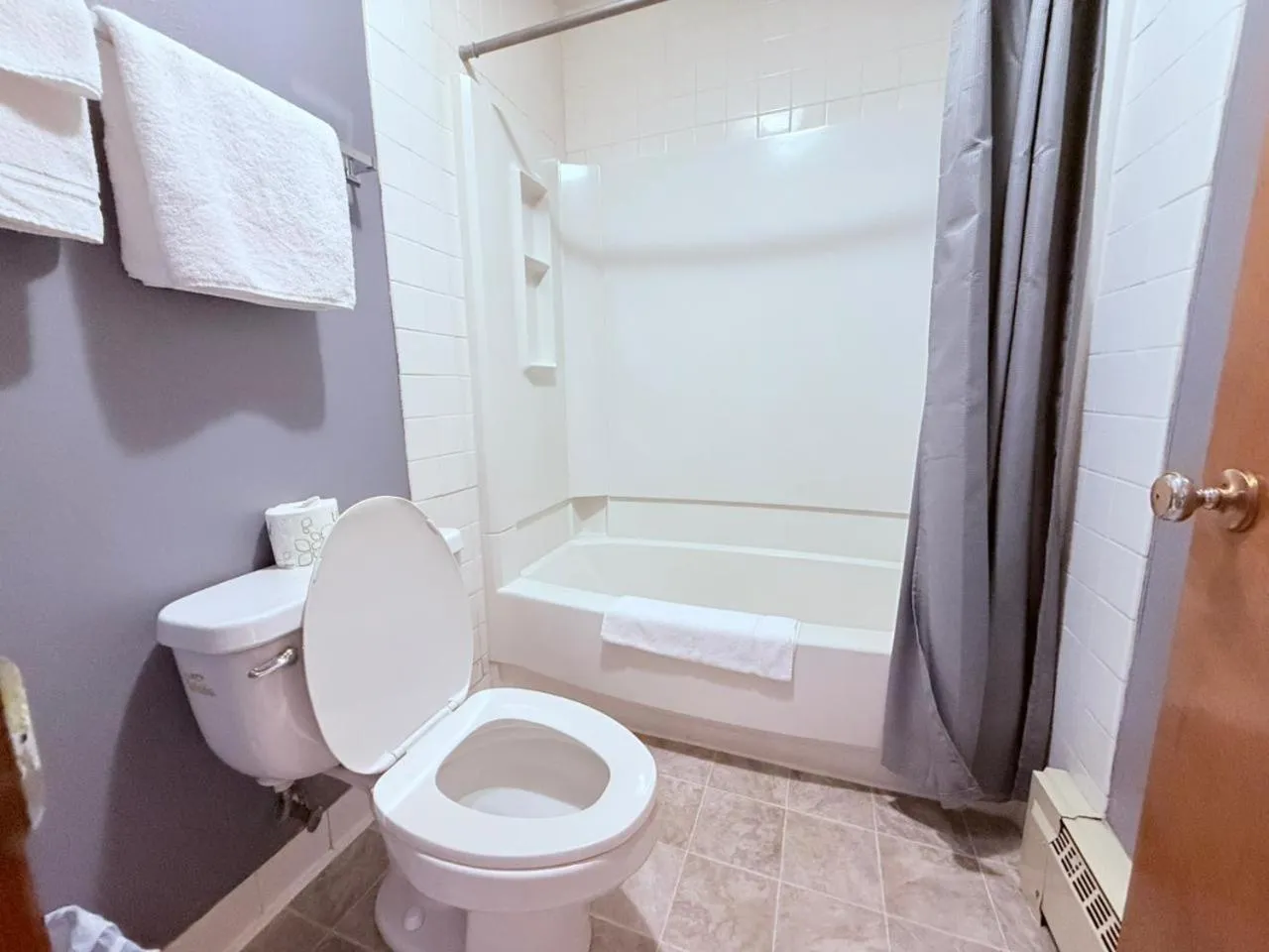 Bathroom in Hotel O Castle Town Ida Grove Hwy 175