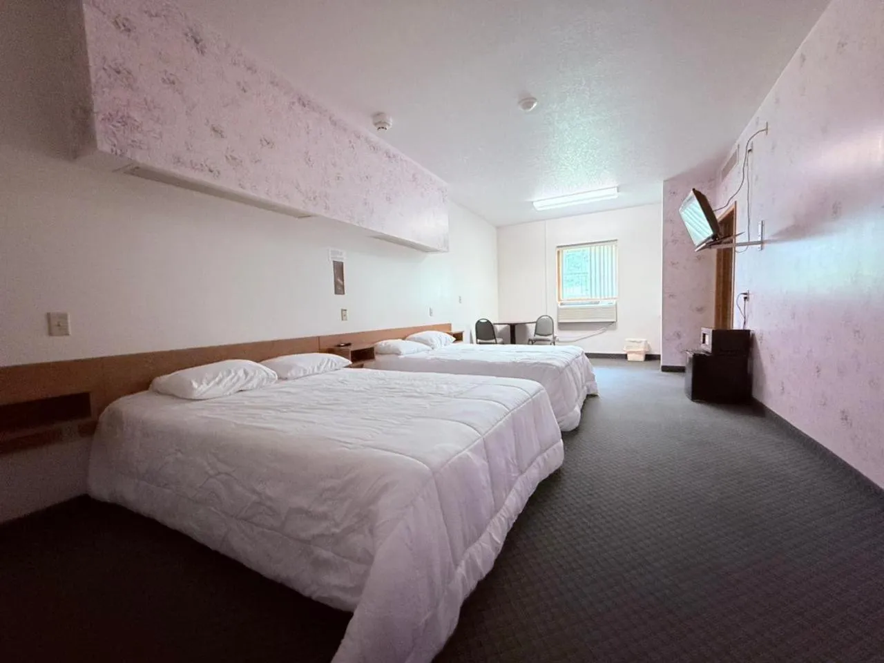 Bedroom, Bed in Hotel O Castle Town Ida Grove Hwy 175