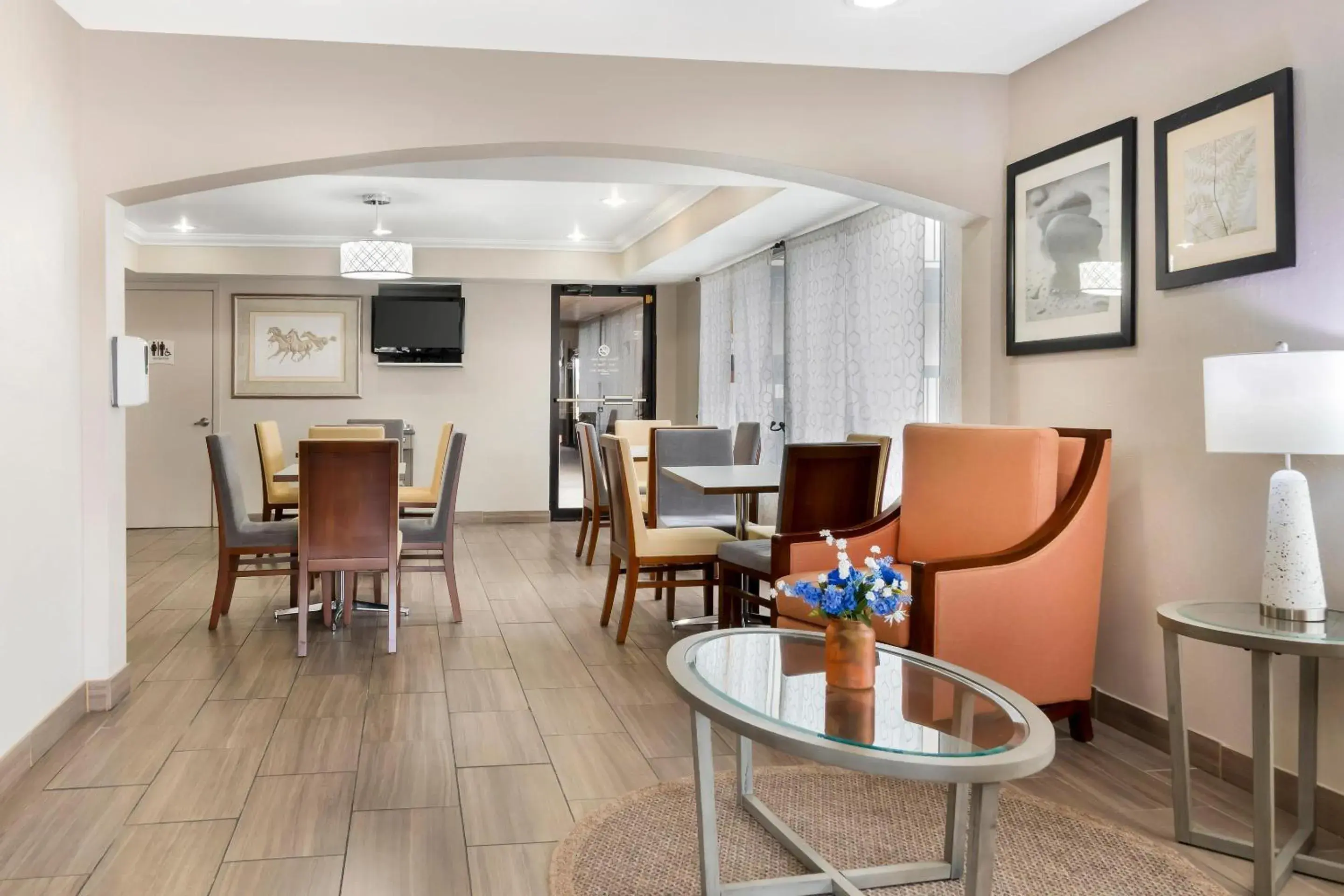 Lobby or reception in Quality Inn & Suites Decatur Priceville I-65 Lobby or reception in Quality Inn & Suites Decatur Priceville I-65