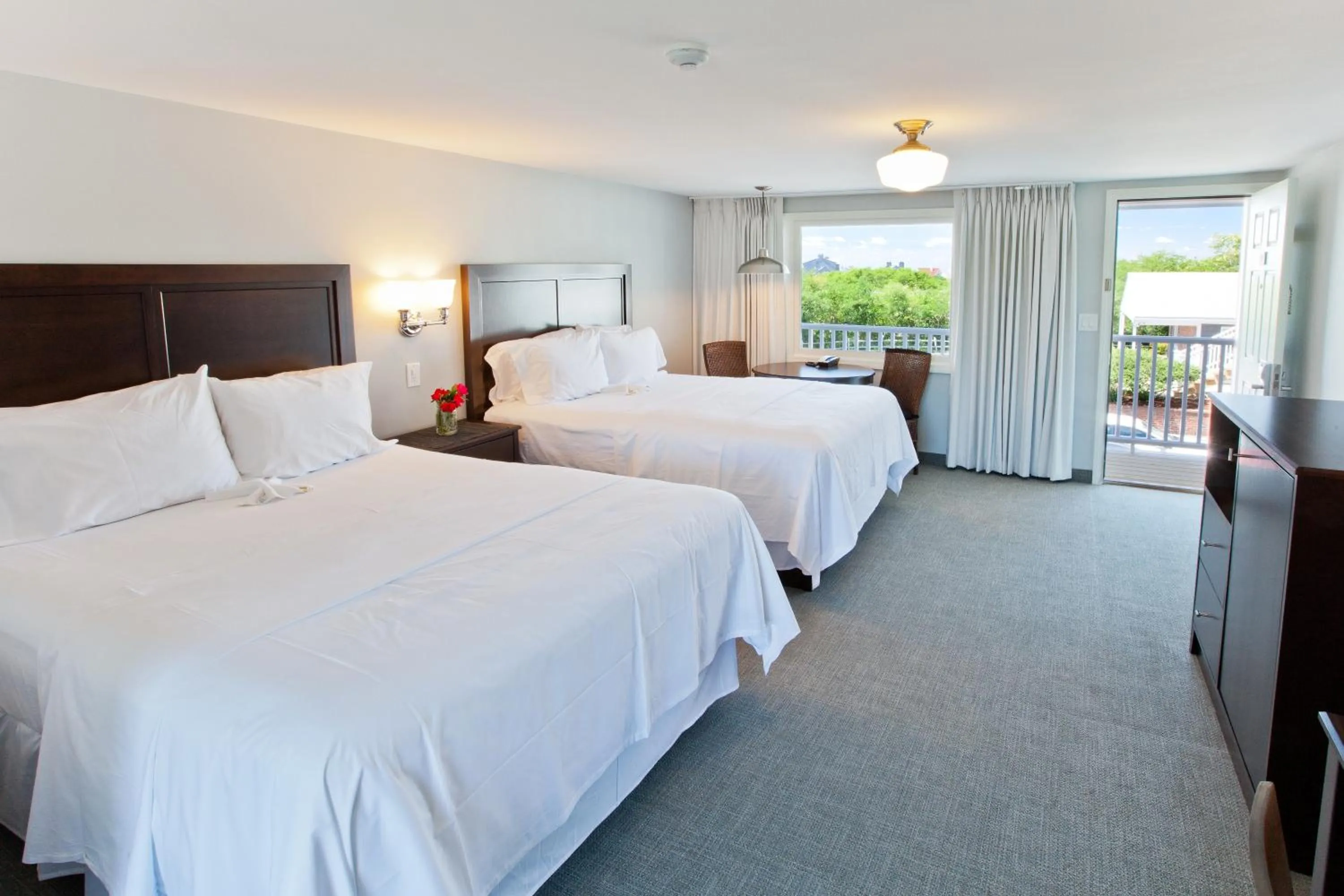 Photo of the whole room, Bed in The Seaglass Inn & Spa