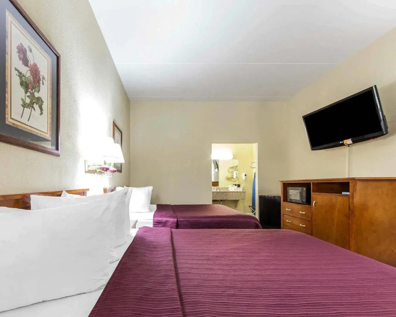 Bedroom, Bed in Quality Inn Maysville Bedroom, Bed in Quality Inn Maysville