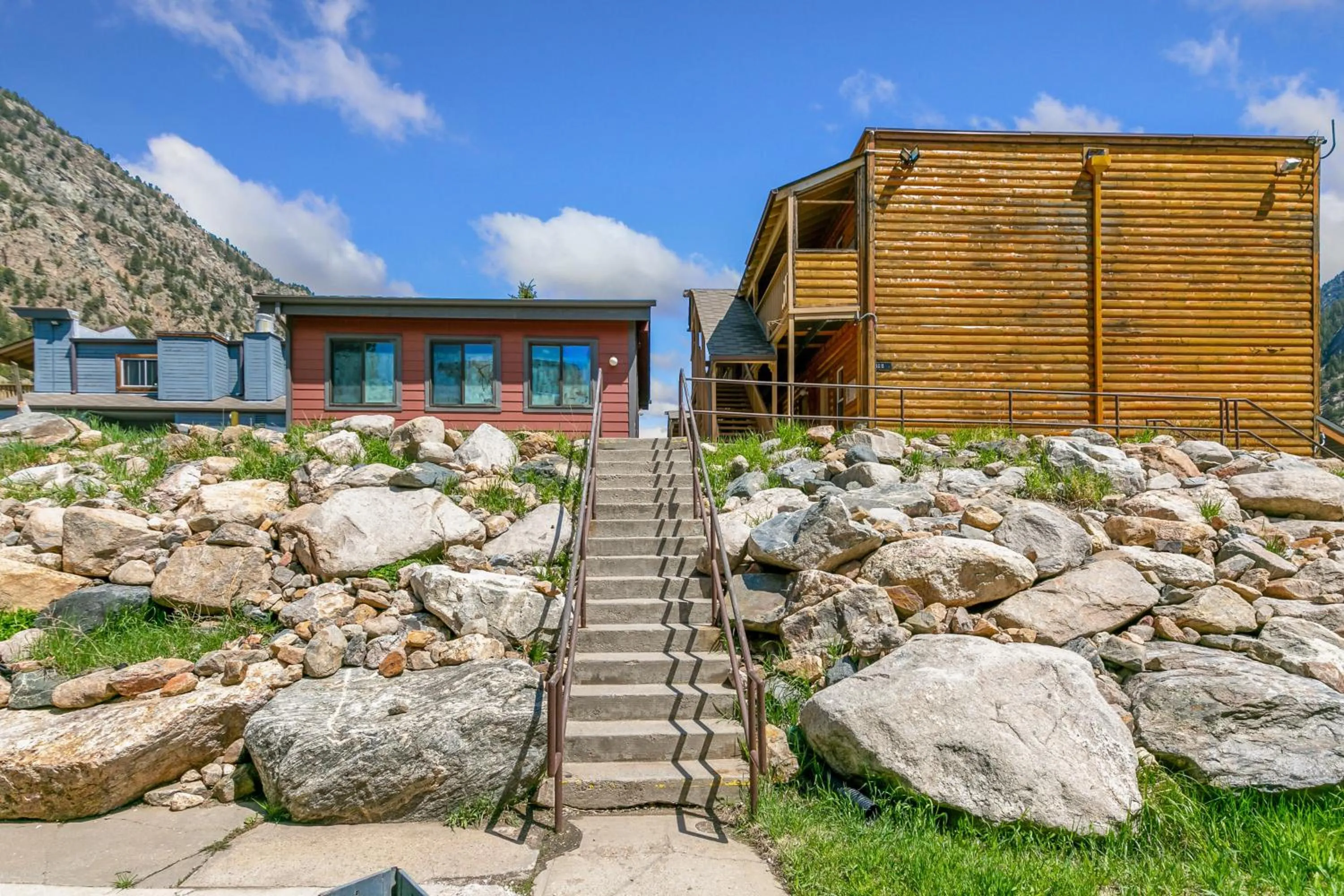 Property building in Georgetown Lodge
