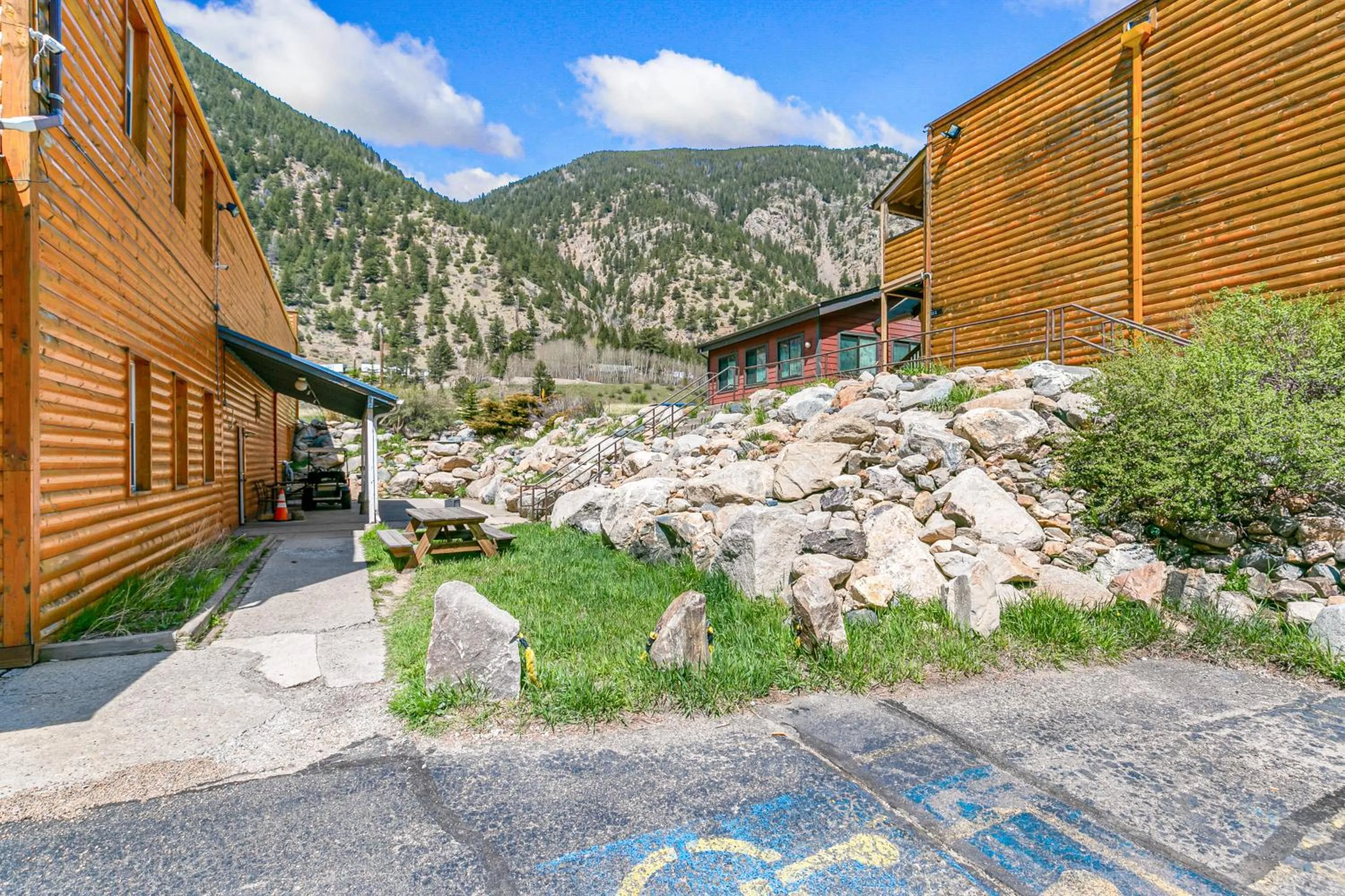 Property building in Georgetown Lodge