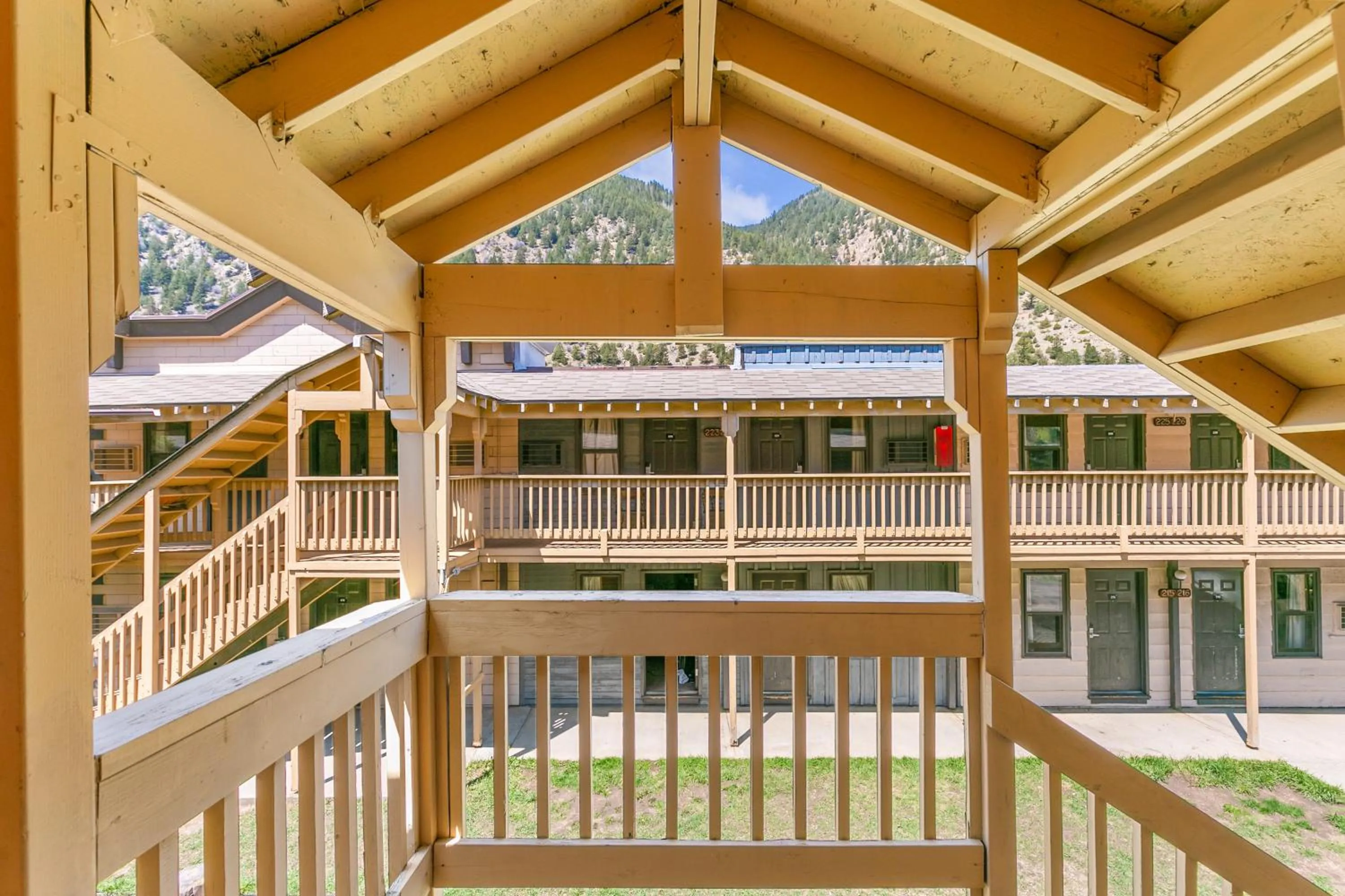 Property building in Georgetown Lodge