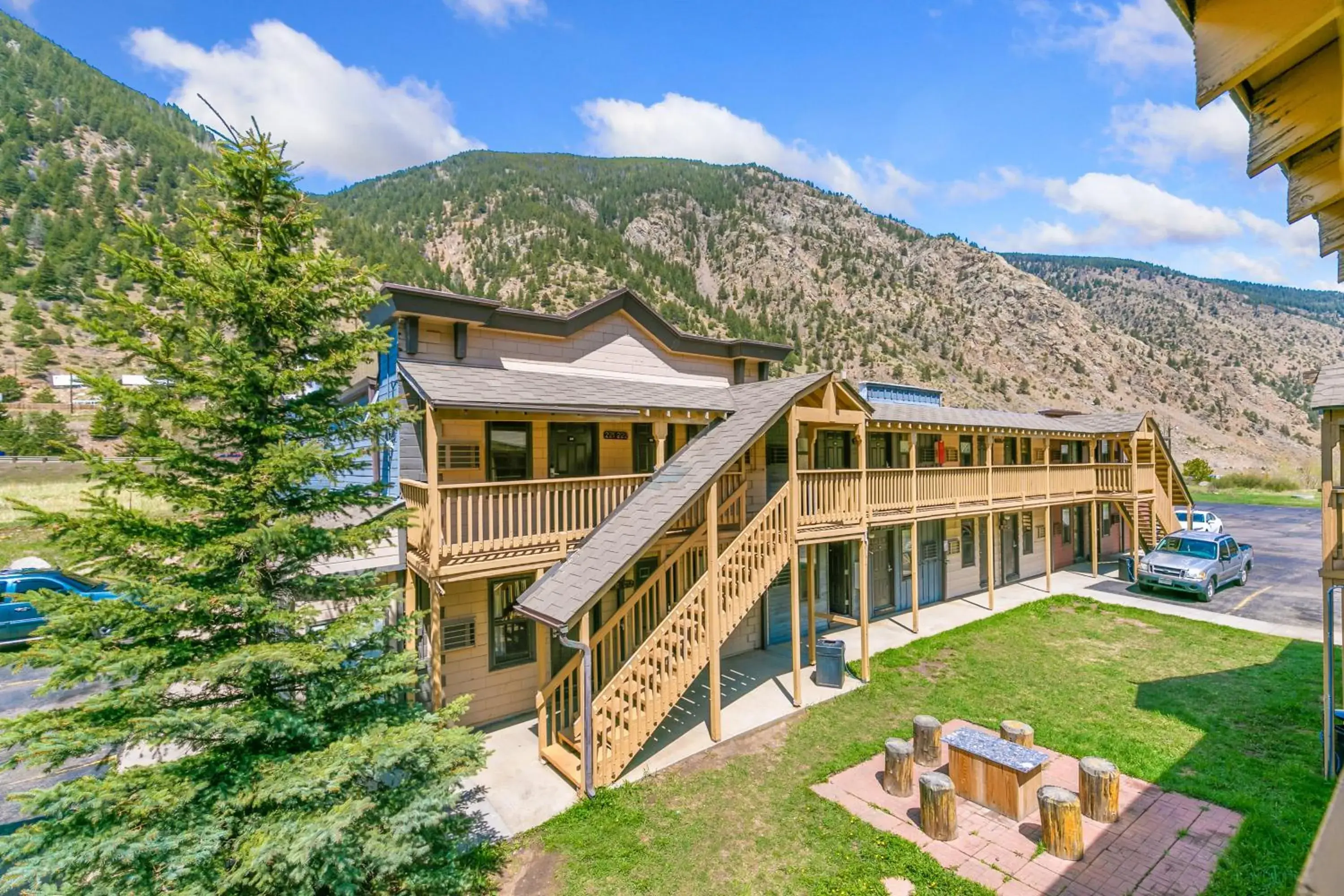 Property building in Georgetown Lodge Property building in Georgetown Lodge