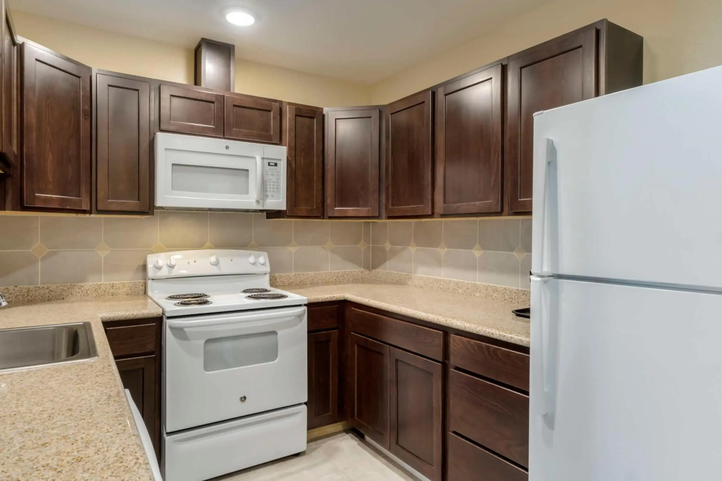 Bedroom in Best Western Plus Grapevine Inn Bedroom in Best Western Plus Grapevine Inn