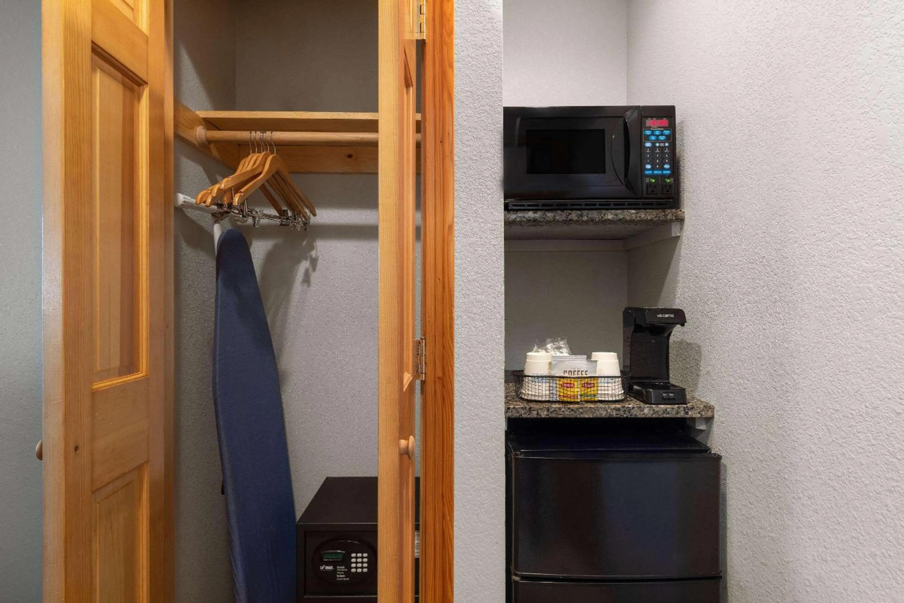 Other in Days Inn by Wyndham Kill Devil Hills Oceanfront - Wilbur