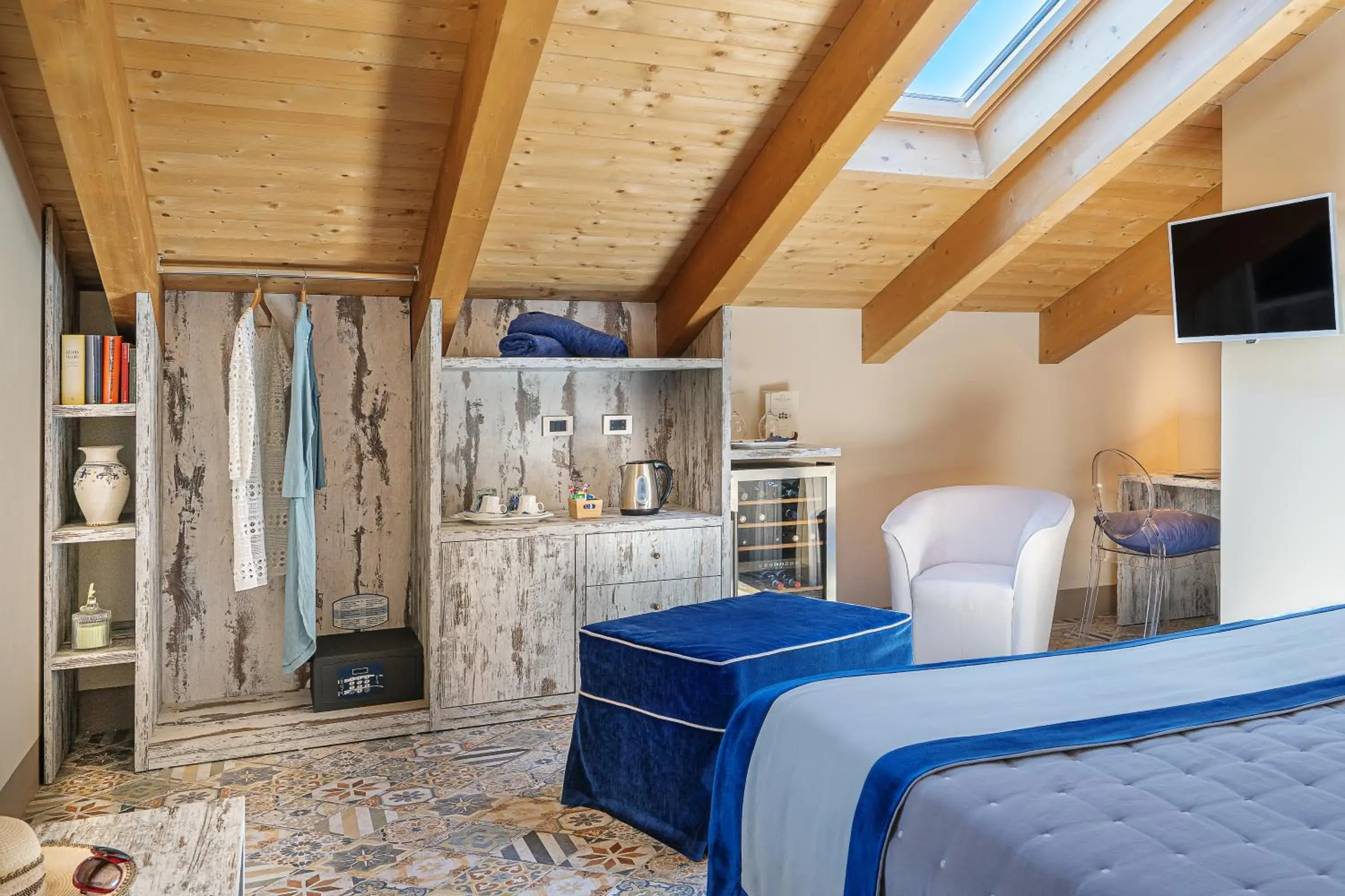 Superior Deluxe Double or Twin Room in DON GIULIO LUXURY ROOMS jacuzzi Superior Deluxe Double or Twin Room in DON GIULIO LUXURY ROOMS jacuzzi