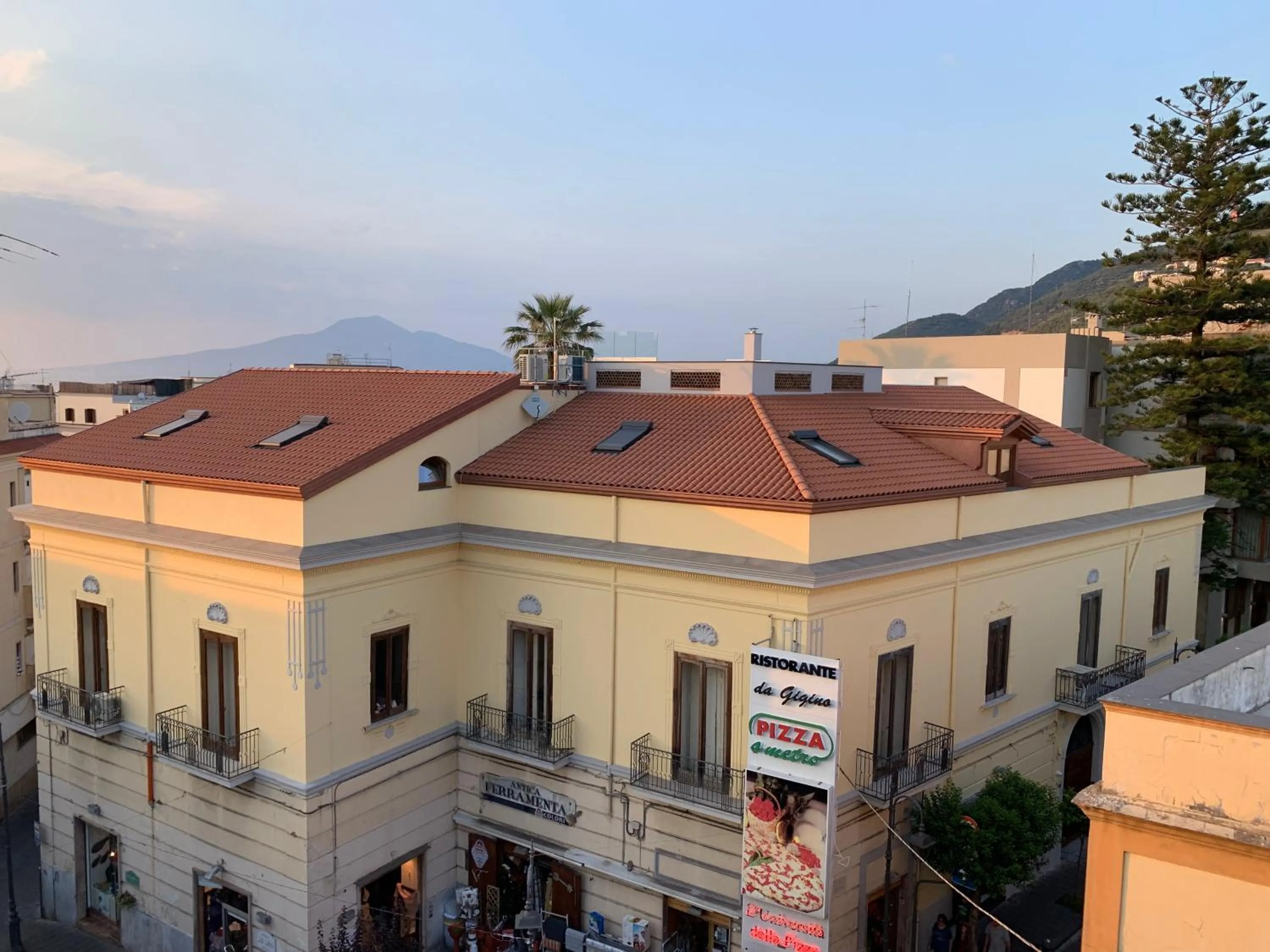 Property building in DON GIULIO LUXURY ROOMS jacuzzi