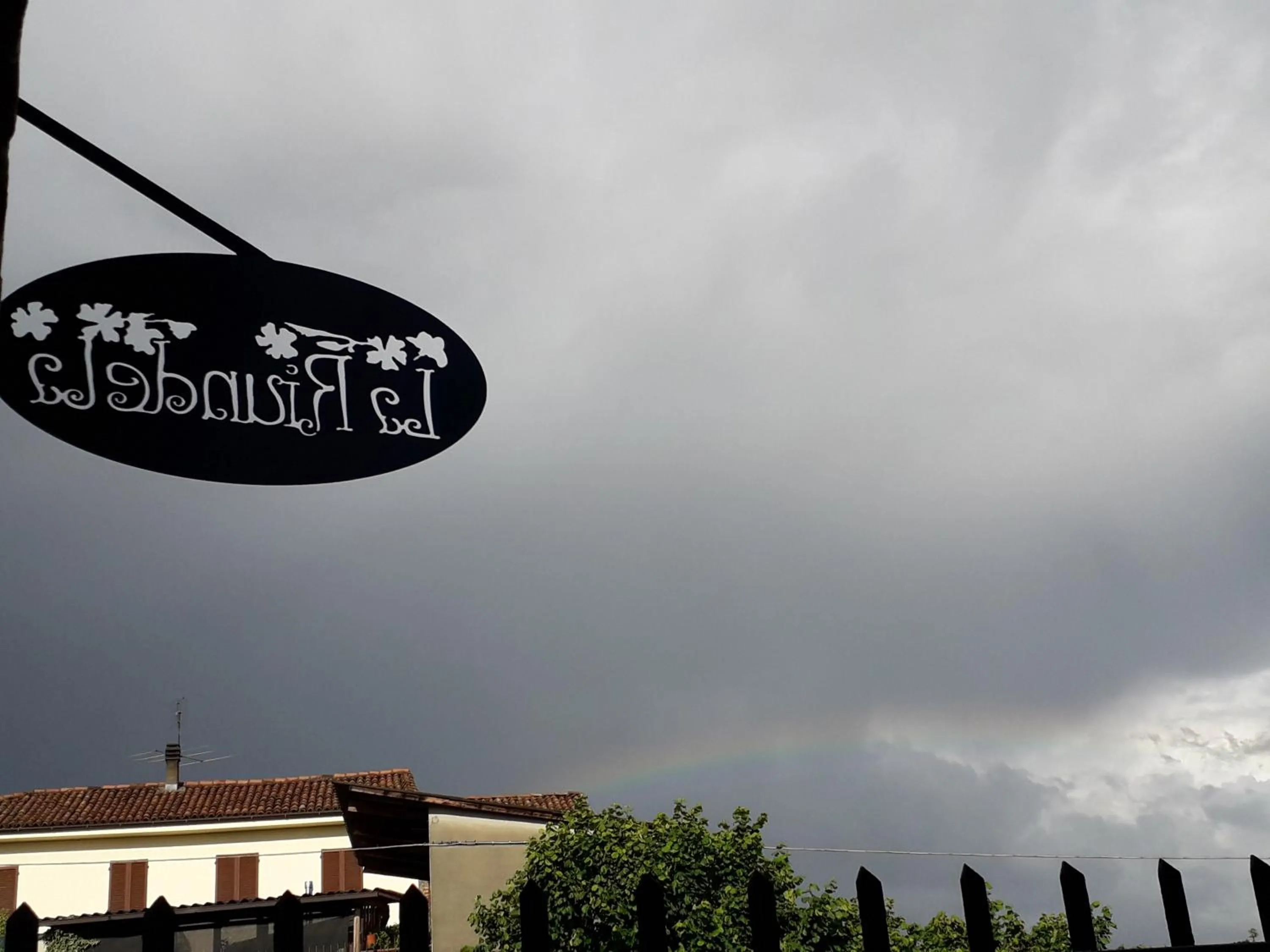 Property logo or sign in B&B La Riundela