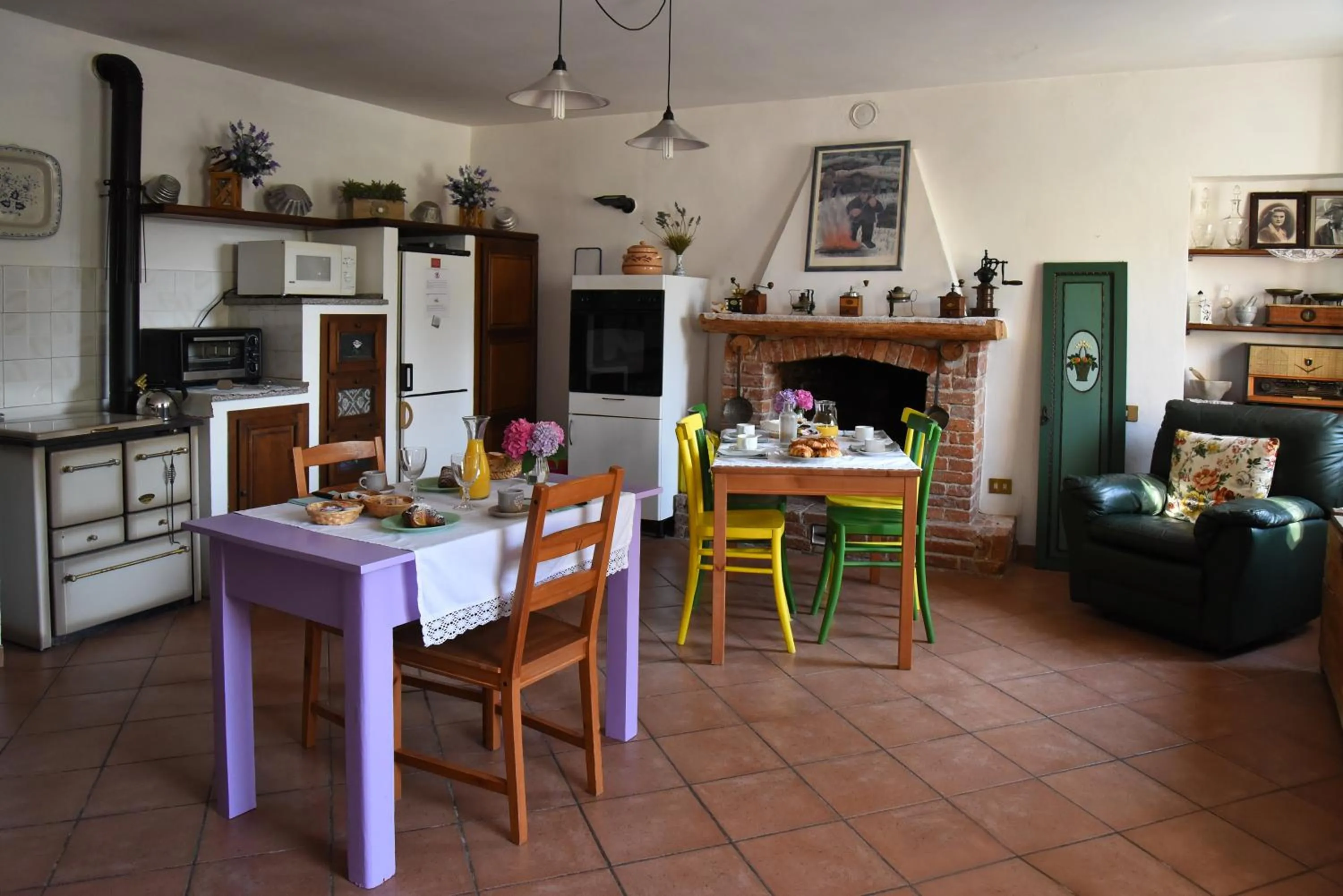 Dining area in B&B La Riundela