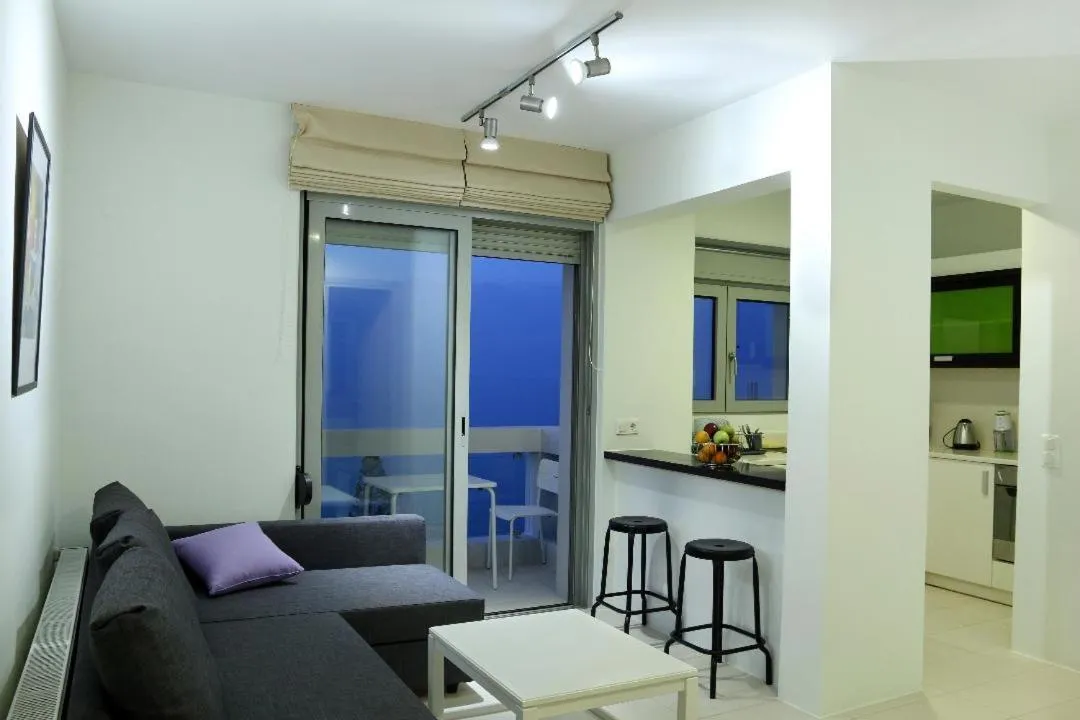 Seating area in VIVIAN Art Apartments