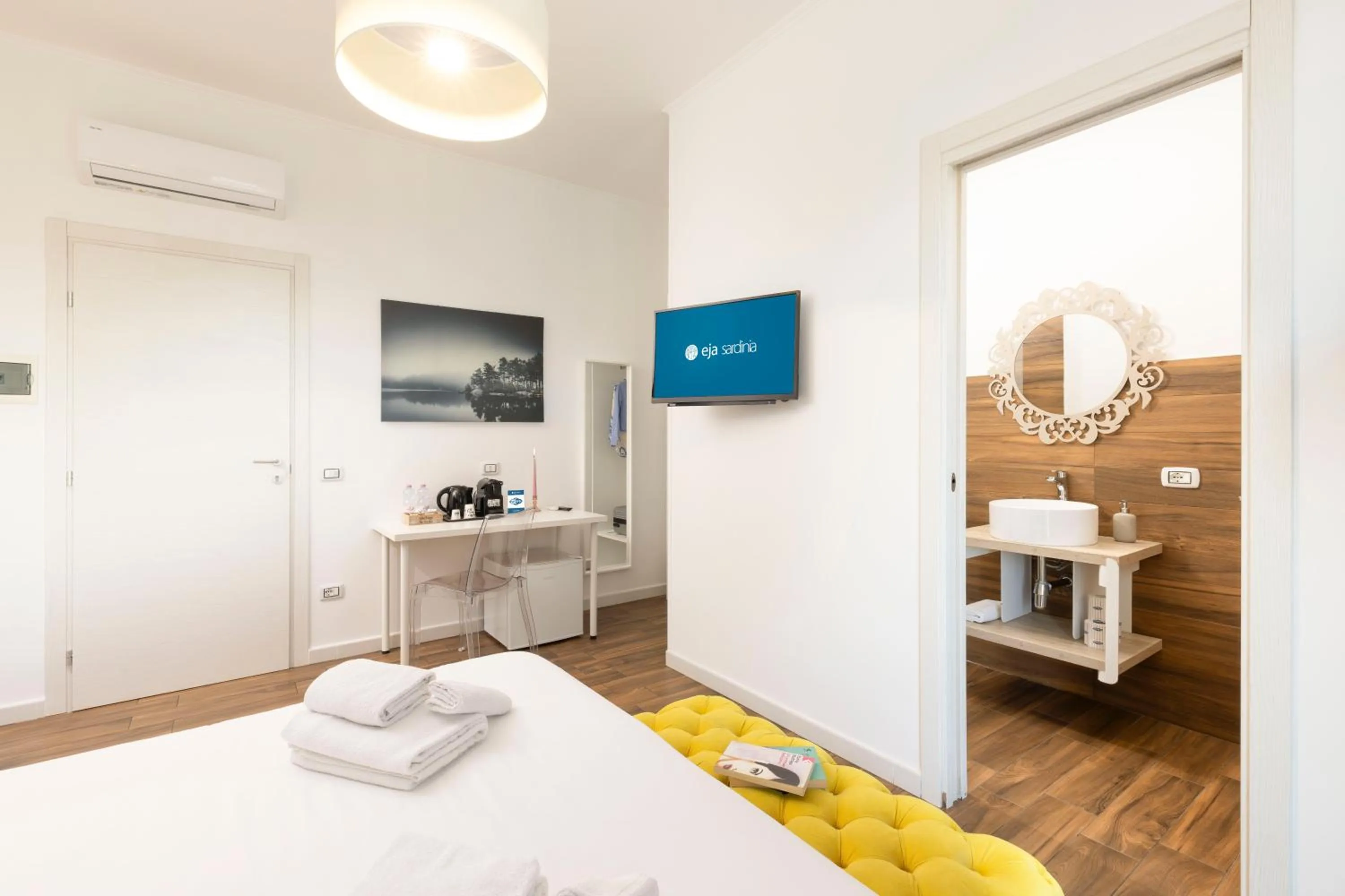 Bed in Mapi’s Rooms