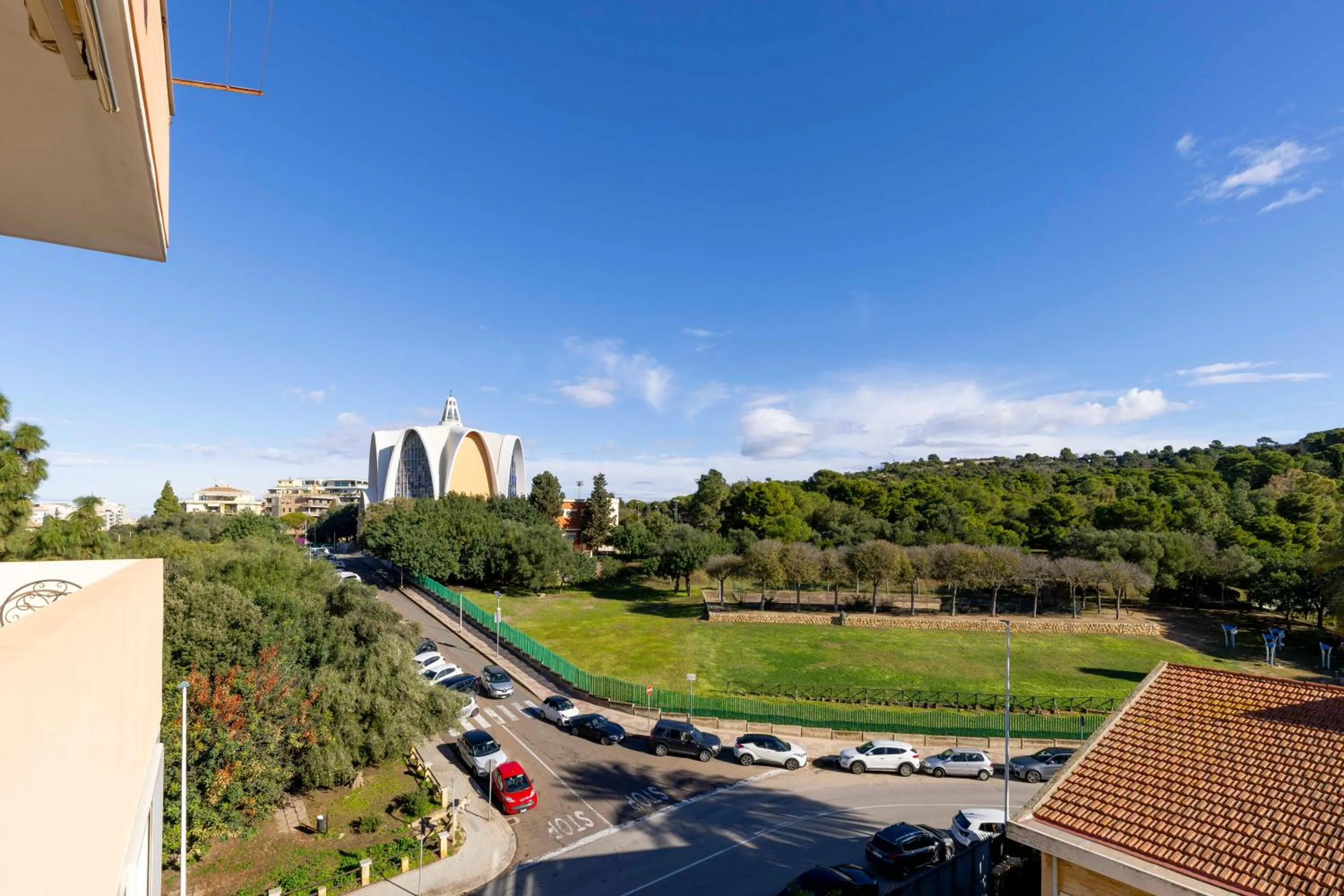 Day in Mapi’s Rooms