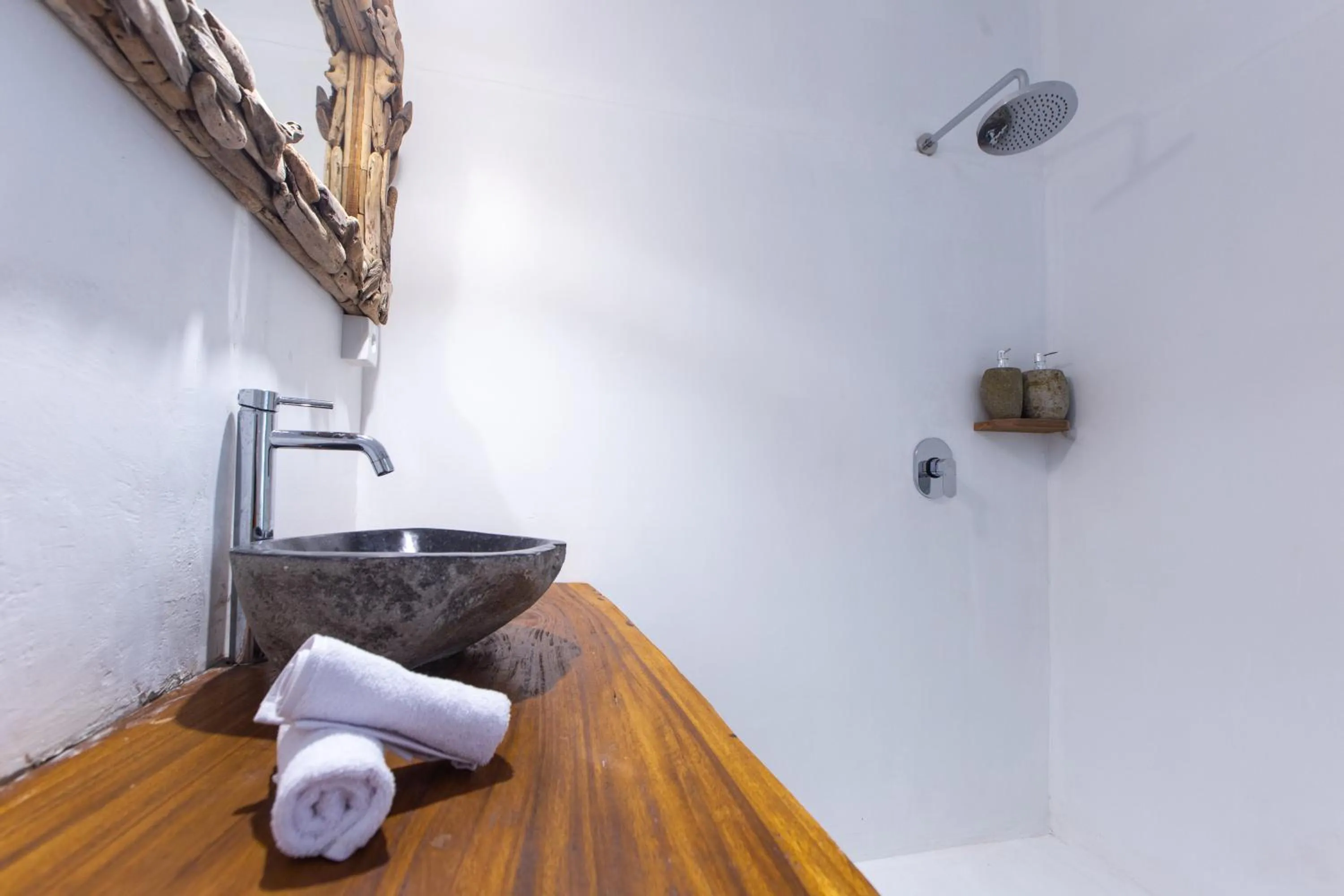 Bathroom in The Manik Toya